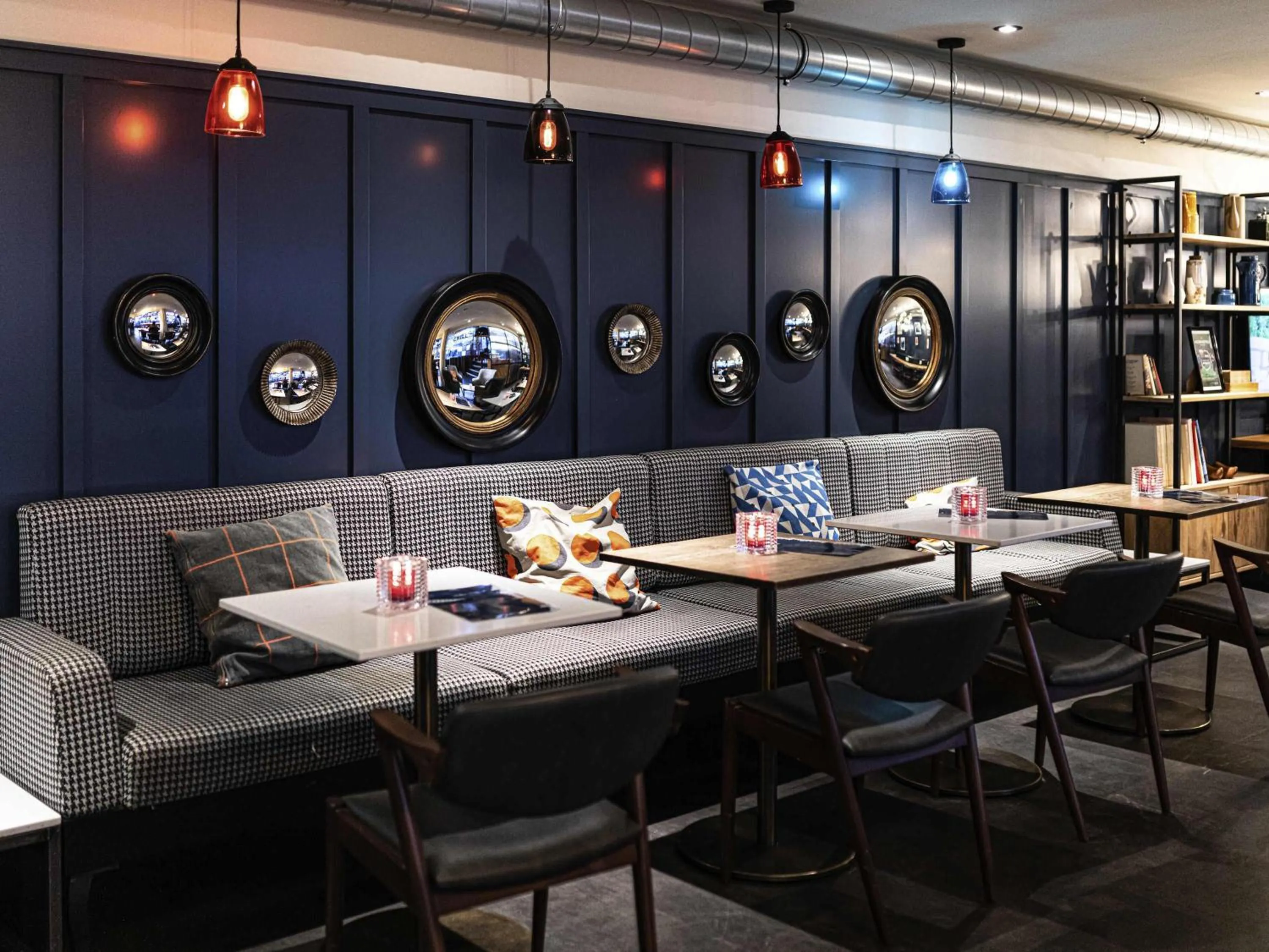 Lounge or bar in ibis Amsterdam Centre