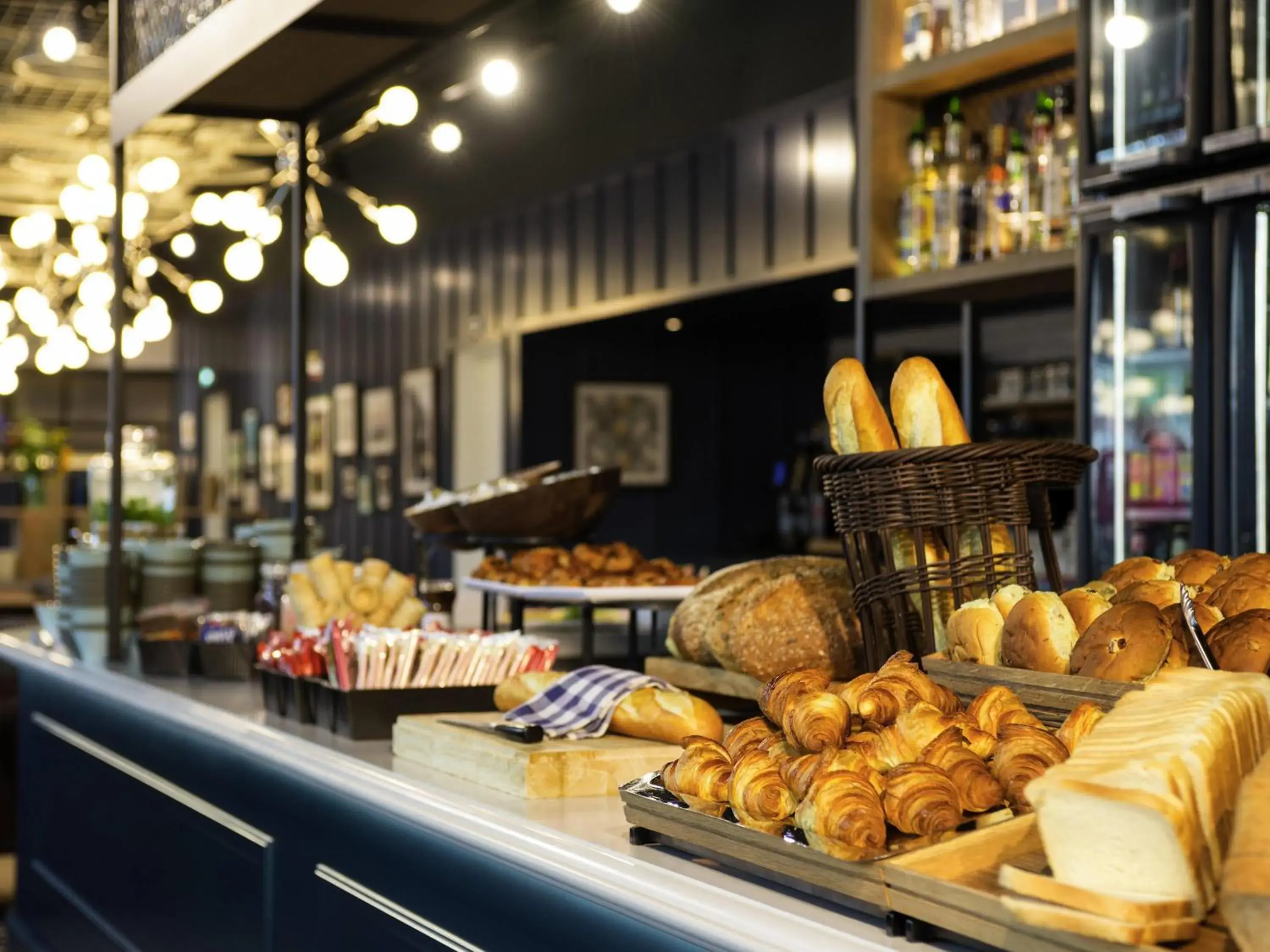 Breakfast in ibis Amsterdam Centre Breakfast in ibis Amsterdam Centre