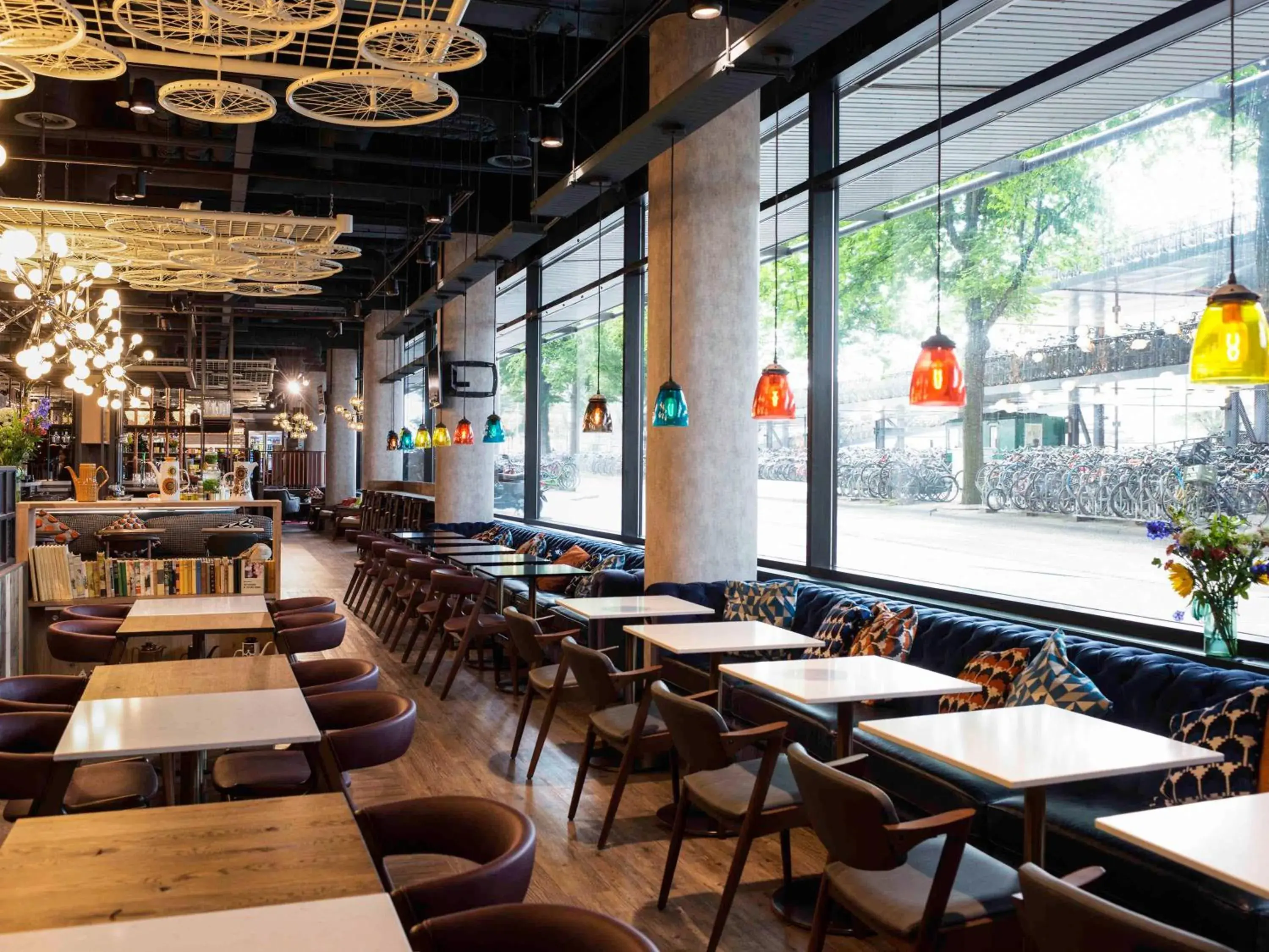 Restaurant/places to eat in ibis Amsterdam Centre Restaurant/places to eat in ibis Amsterdam Centre