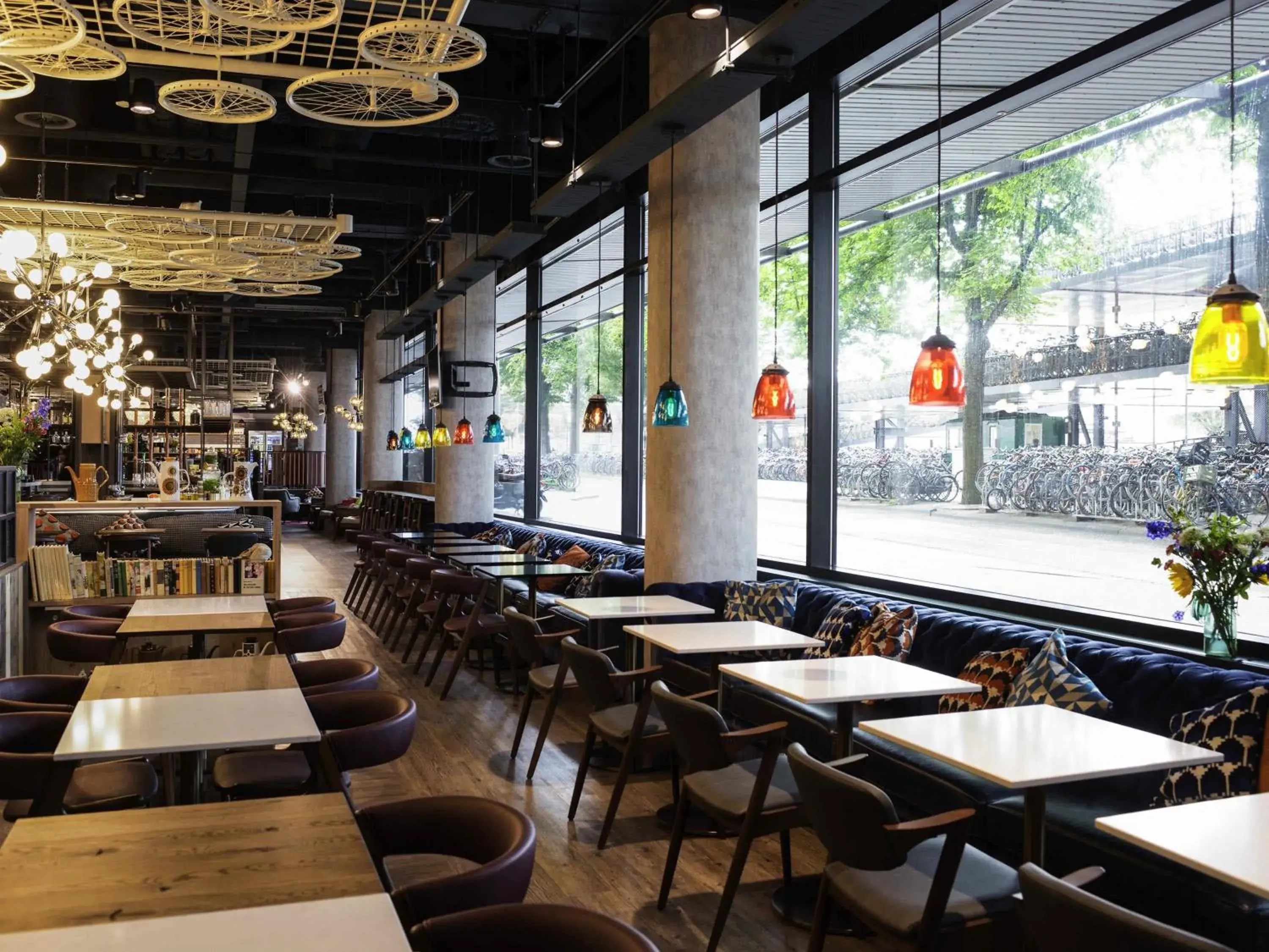 Breakfast in ibis Amsterdam Centre Breakfast in ibis Amsterdam Centre