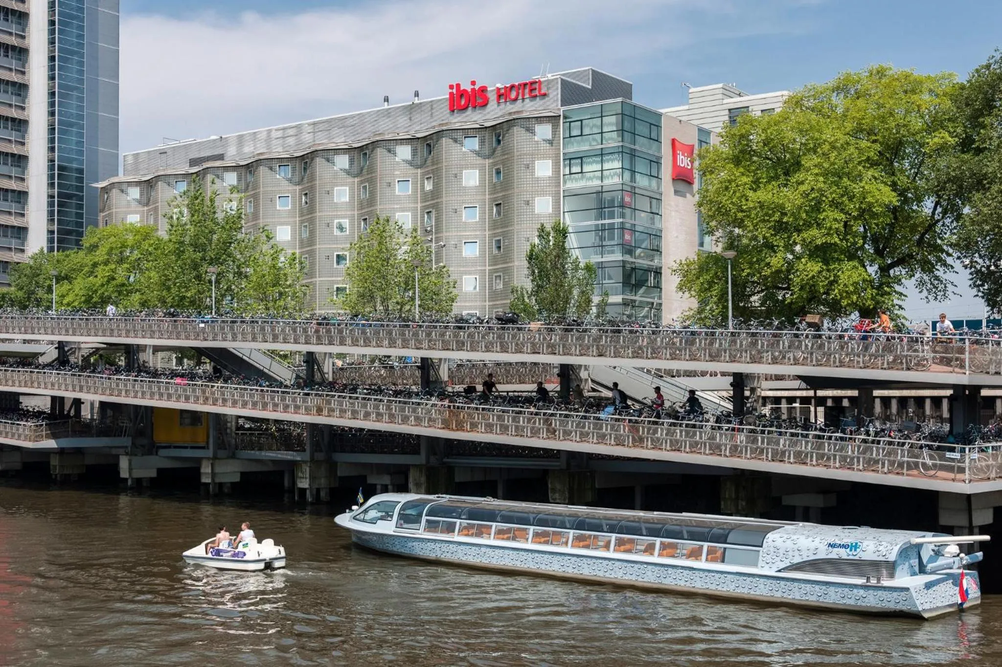 Property building in ibis Amsterdam Centre