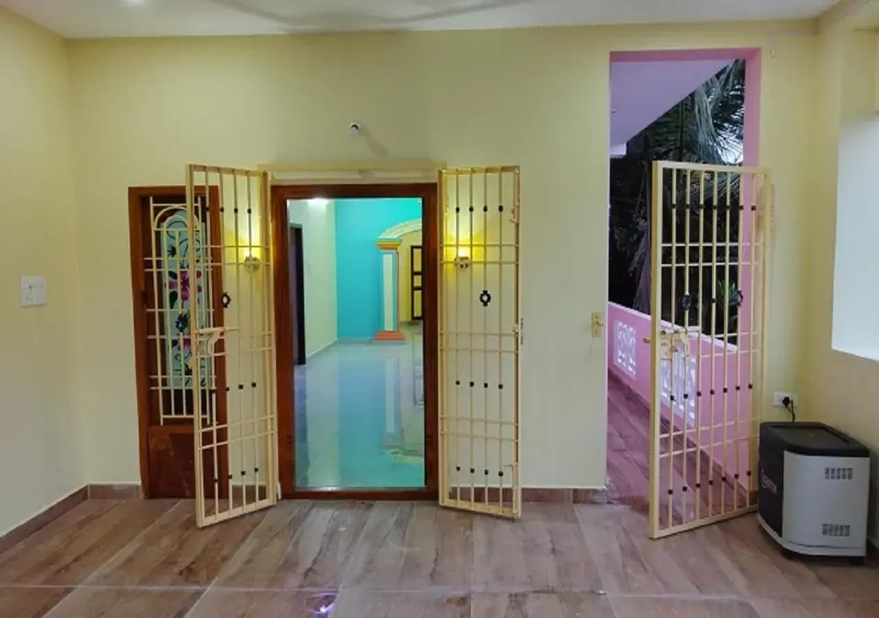 Facade/entrance in Villa Du Eden swimming pool villa Facade/entrance in Villa Du Eden swimming pool villa