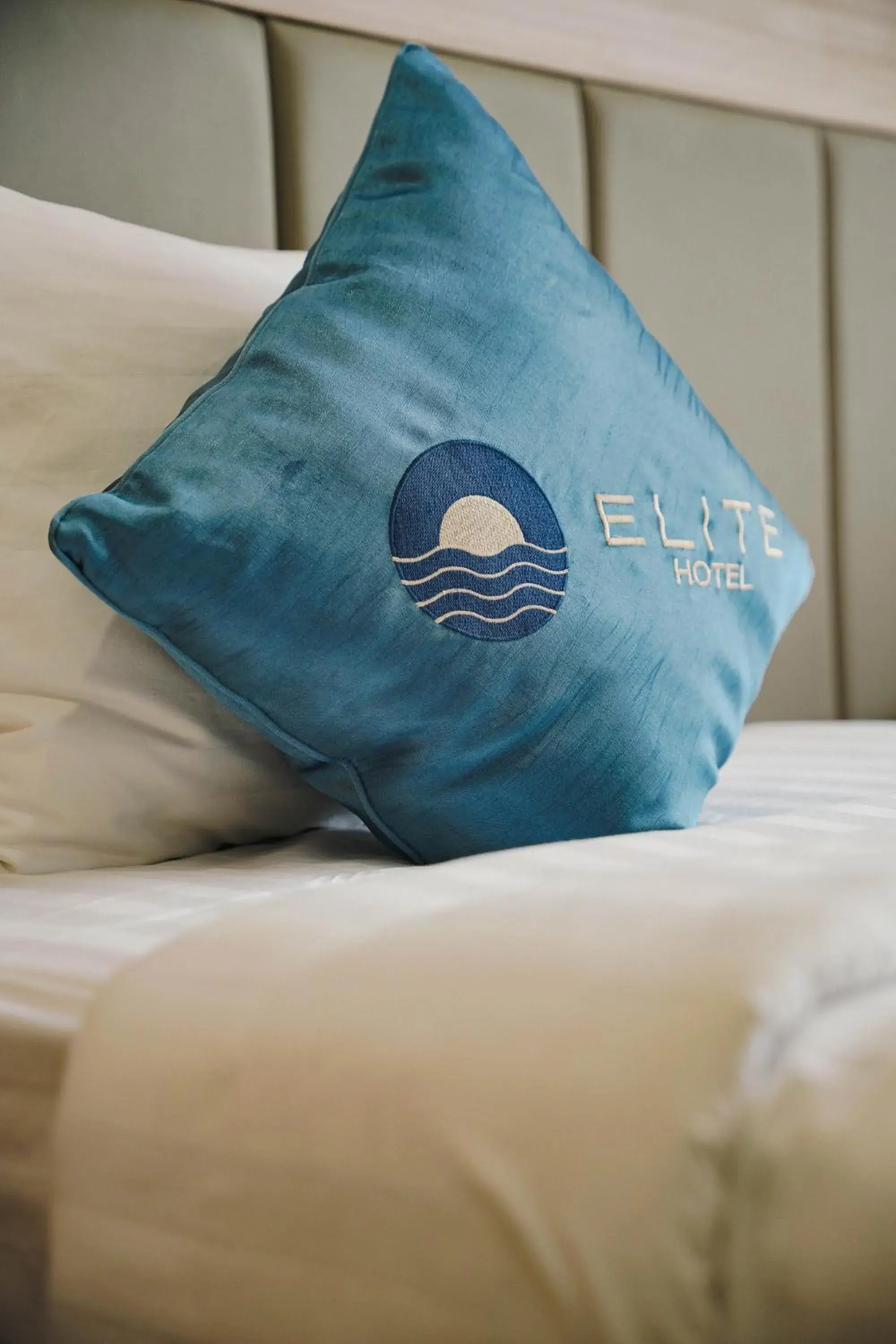 Bedroom, Bed in Elite Hotel Nha Trang Bedroom, Bed in Elite Hotel Nha Trang