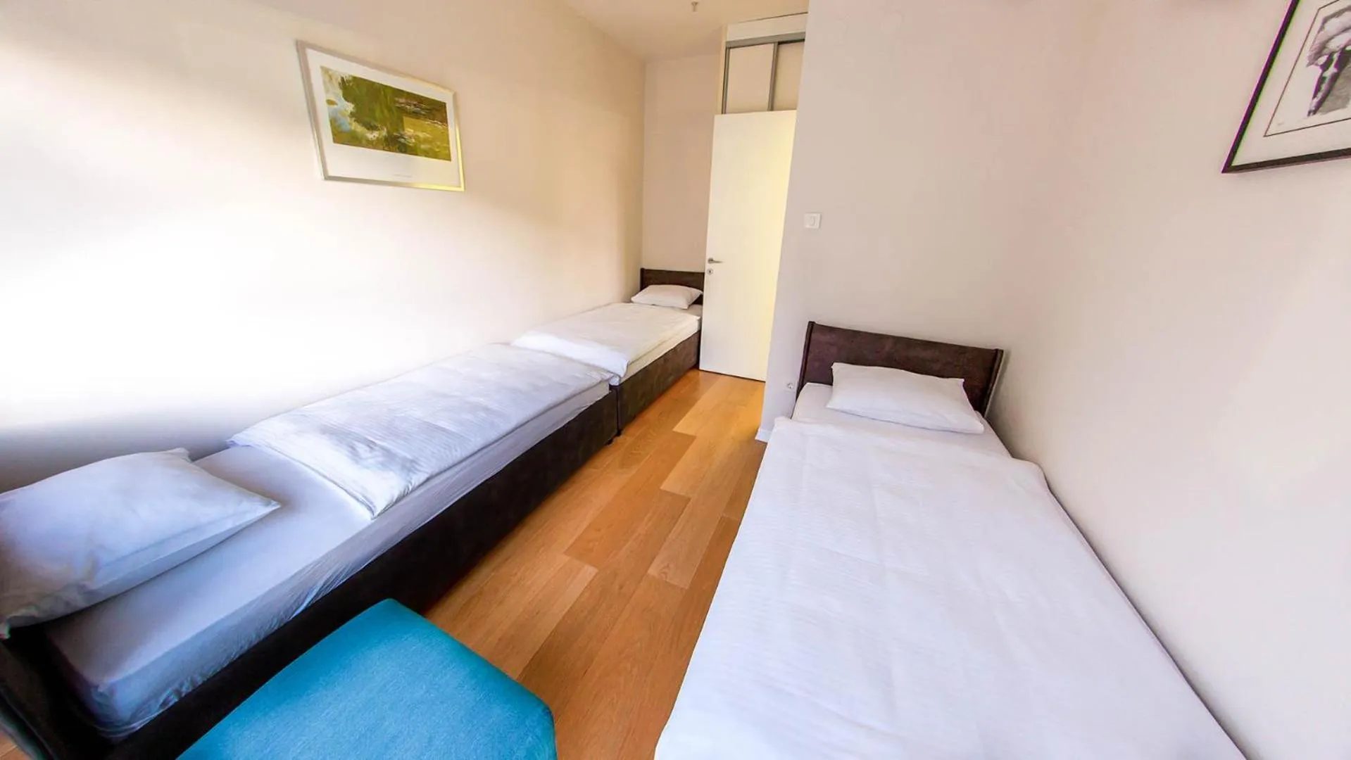 Bed in Lux Apartments Sunrior