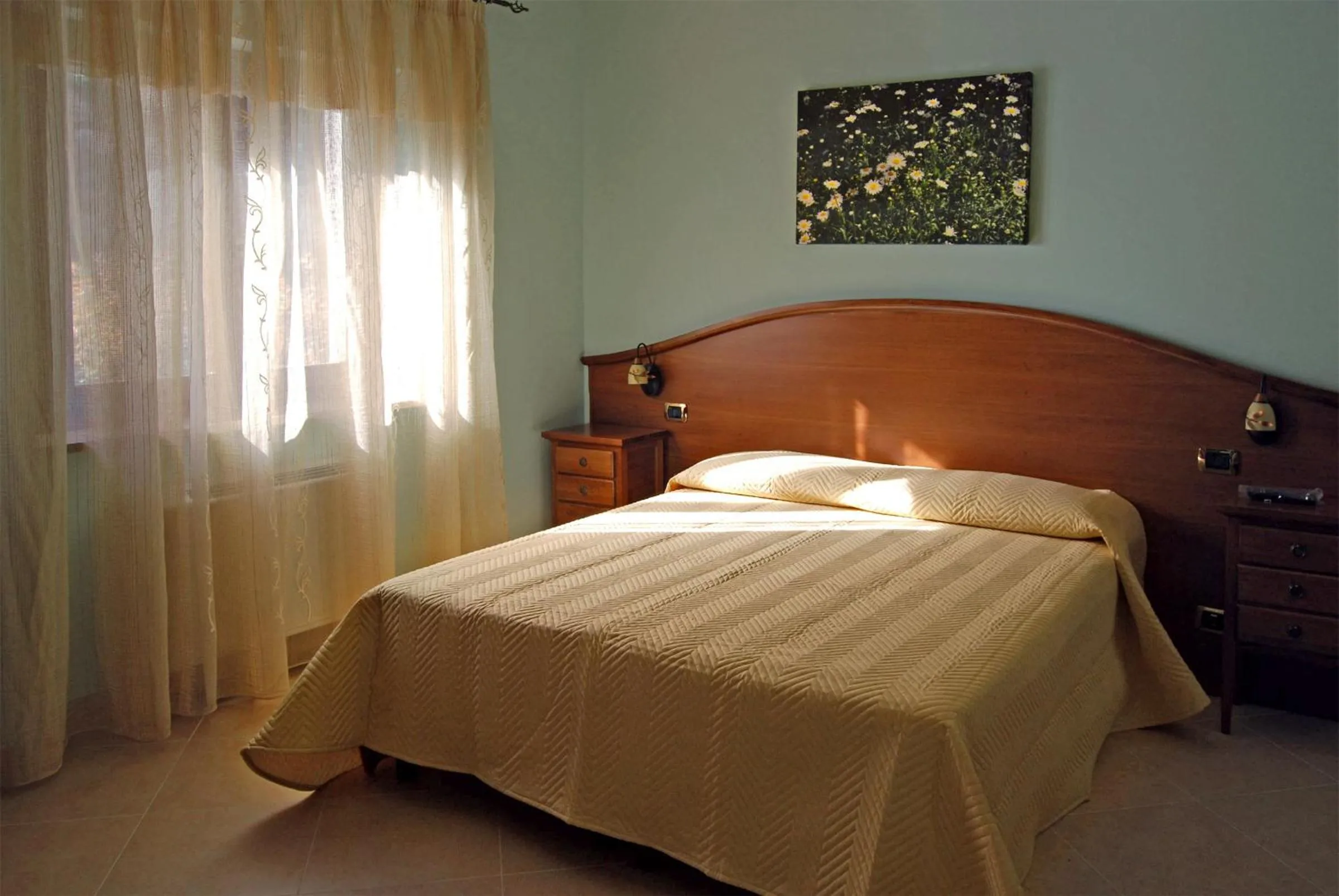 Photo of the whole room, Bed in B&B Angela