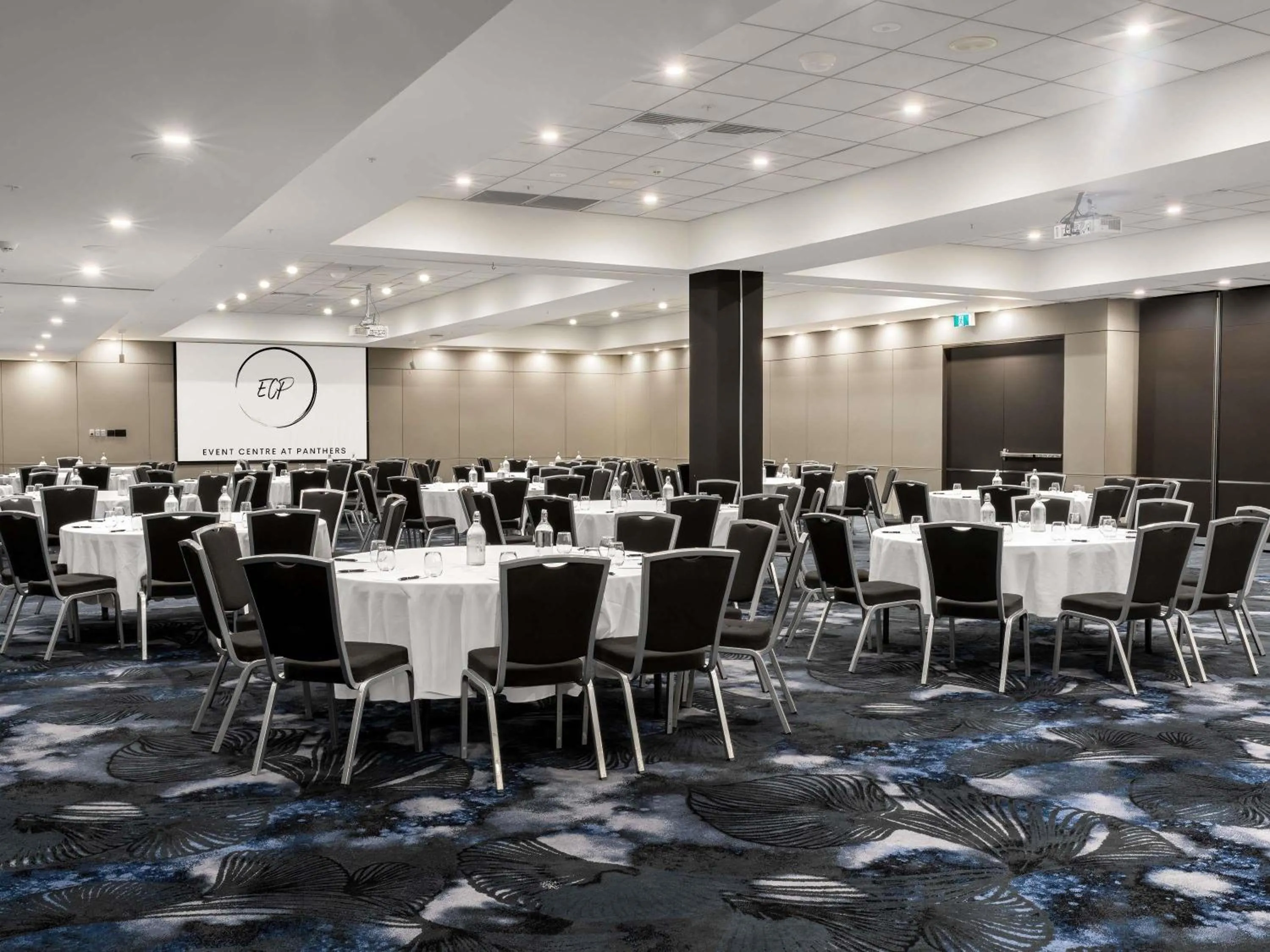 Meeting/conference room in Pullman Sydney Penrith