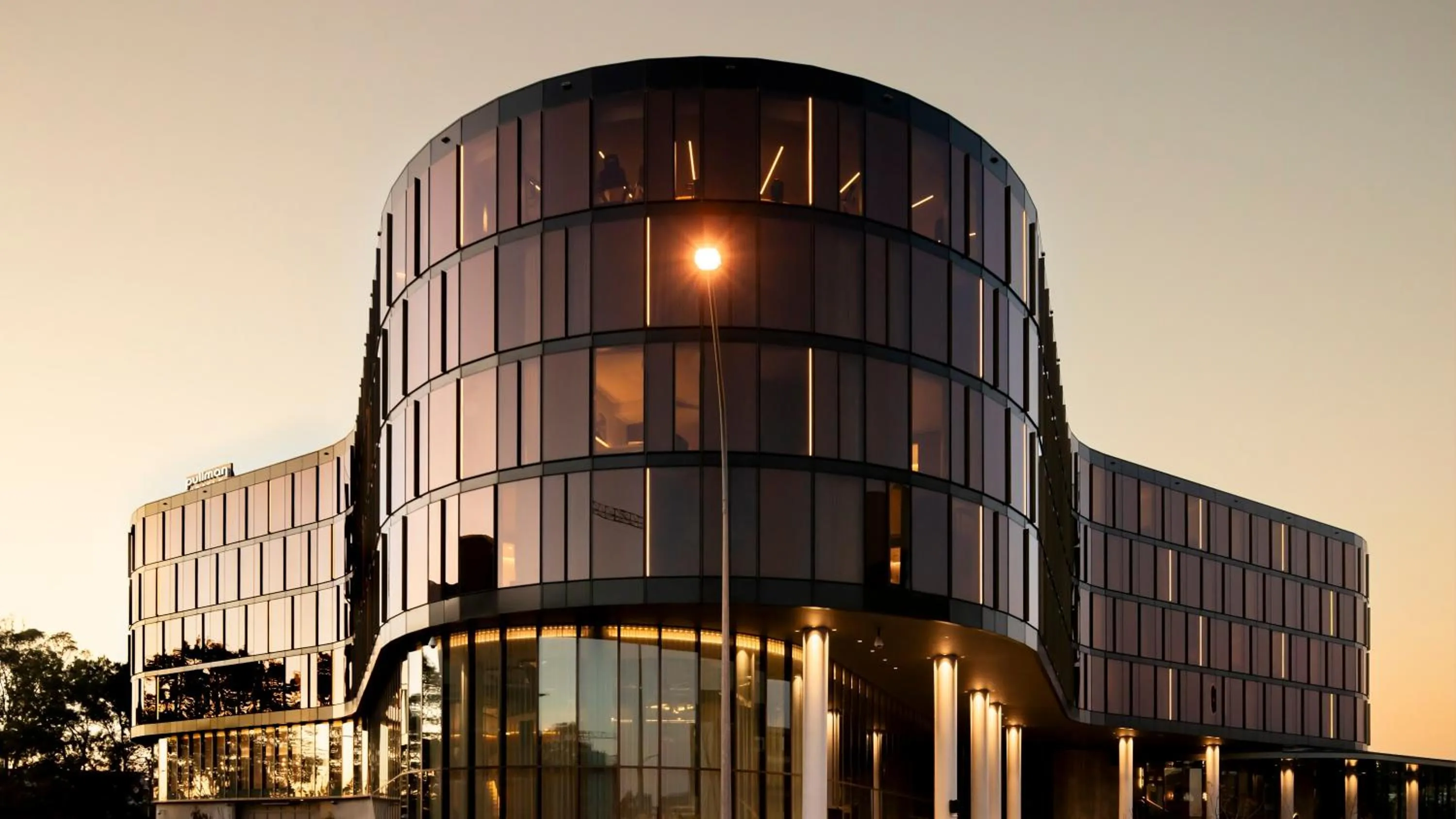 Property building in Pullman Sydney Penrith