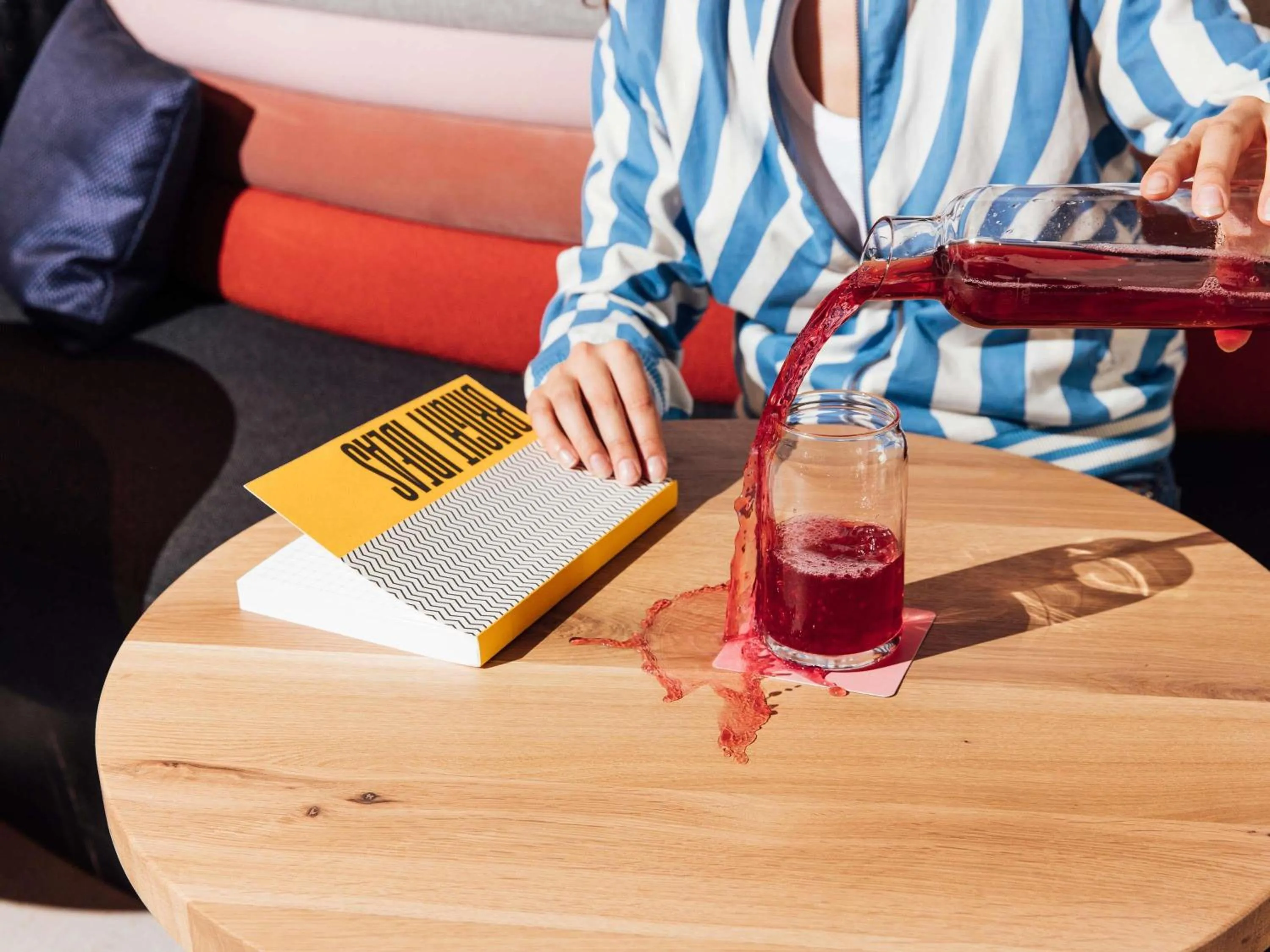 Lounge or bar in TRIBE Lyon Croix Rousse