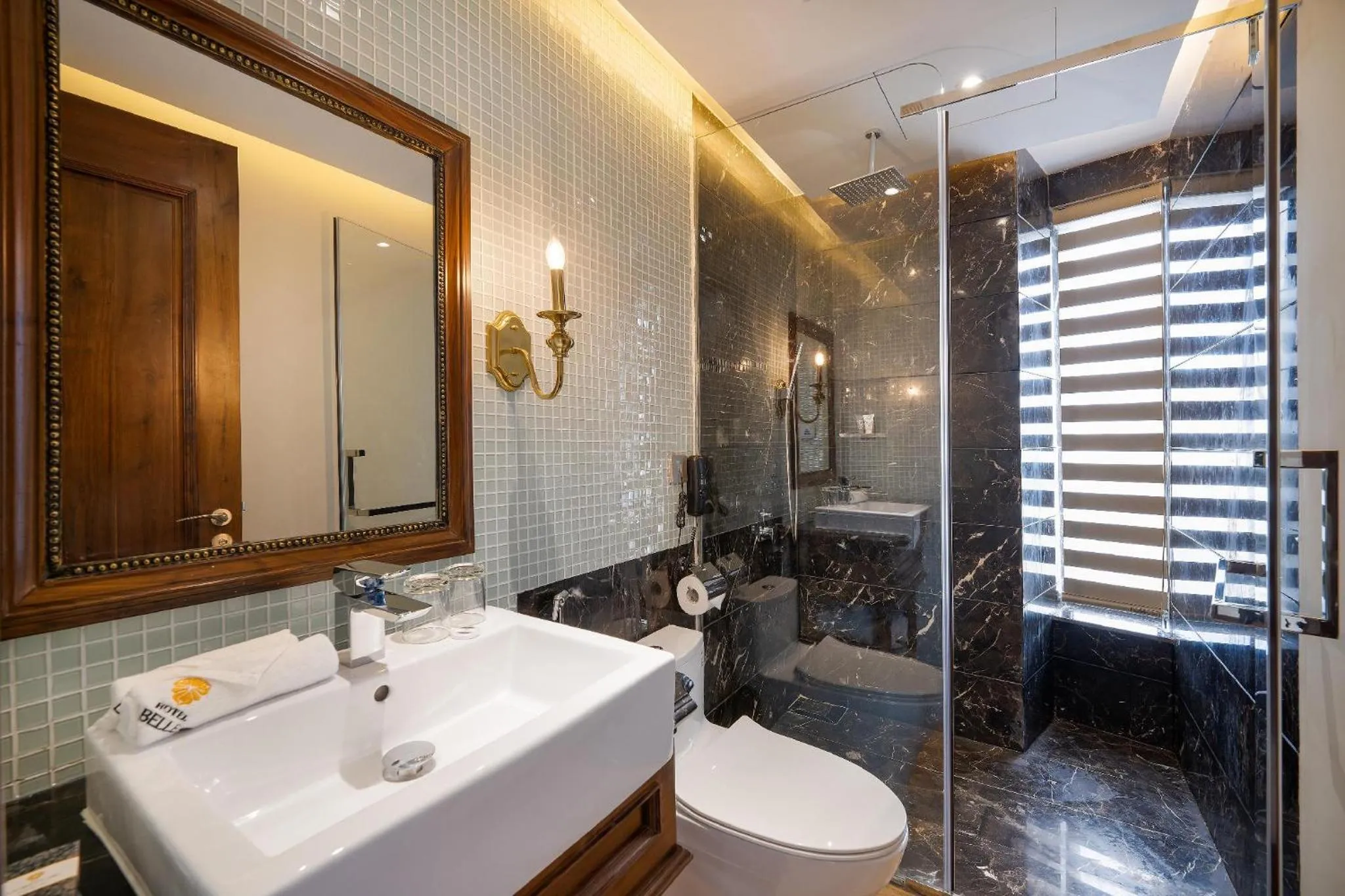 Shower in La Belle Vie Boutique Hotel