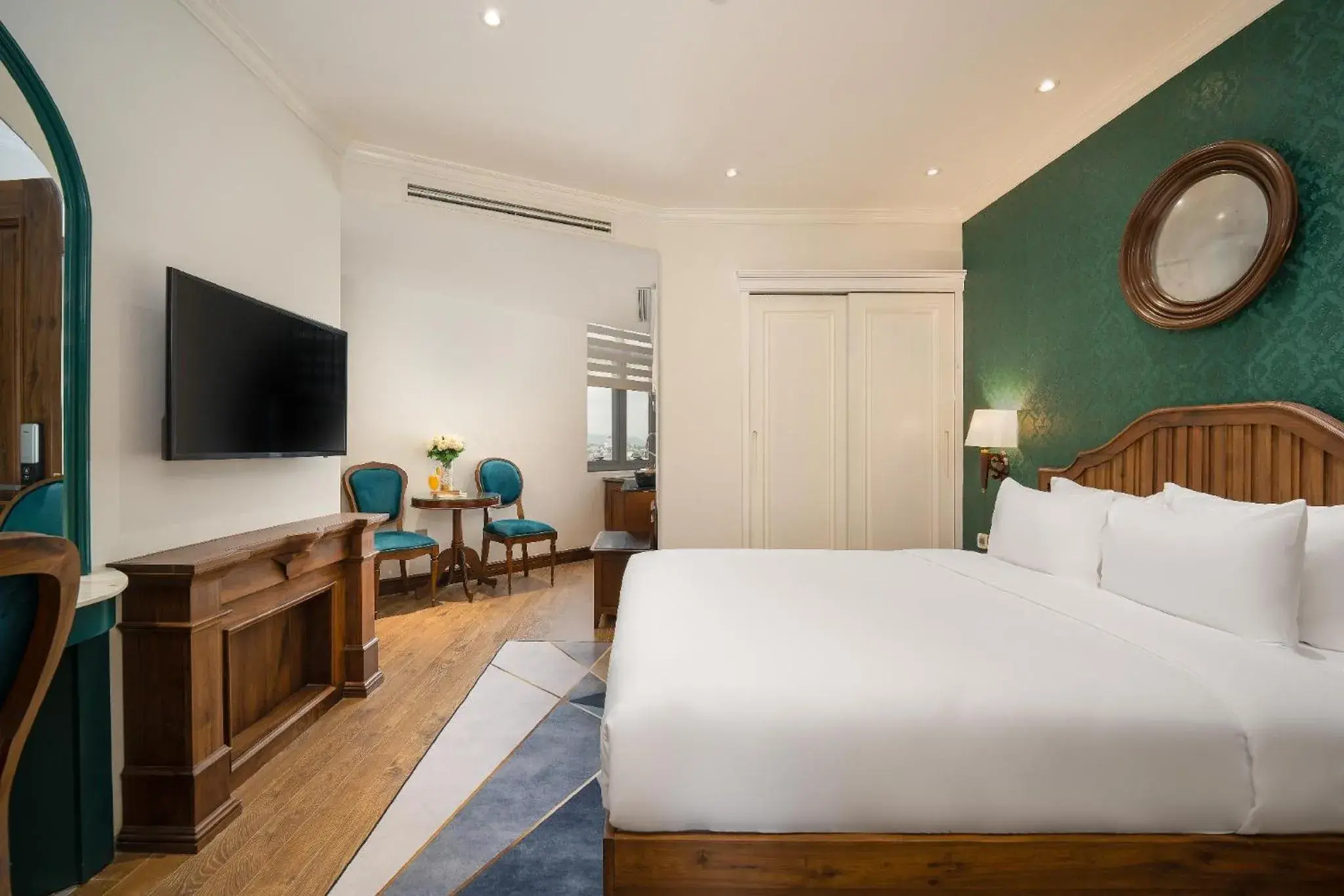 View (from property/room), Bed in La Belle Vie Boutique Hotel View (from property/room), Bed in La Belle Vie Boutique Hotel