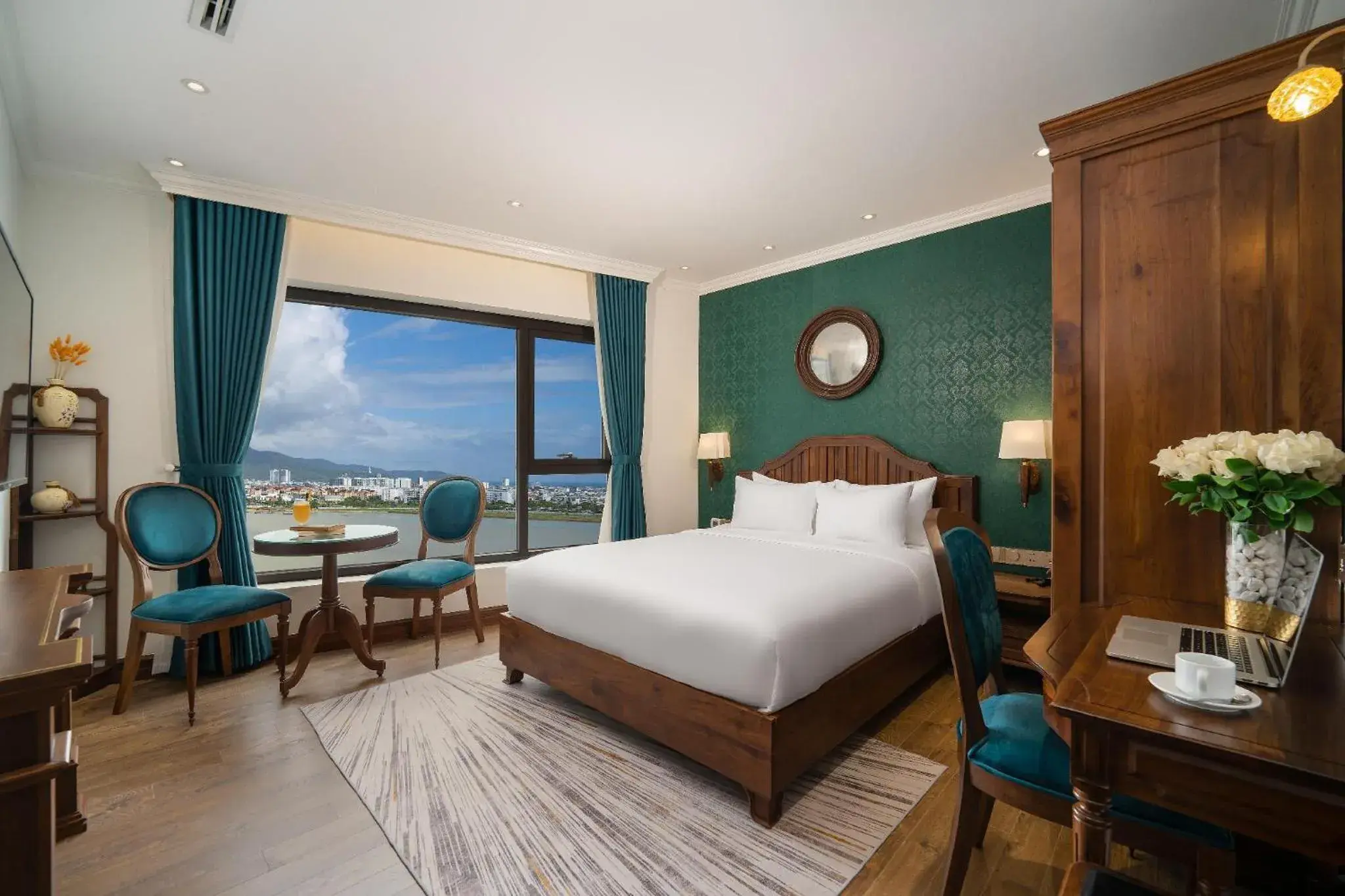 Photo of the whole room, Bed in La Belle Vie Boutique Hotel Photo of the whole room, Bed in La Belle Vie Boutique Hotel