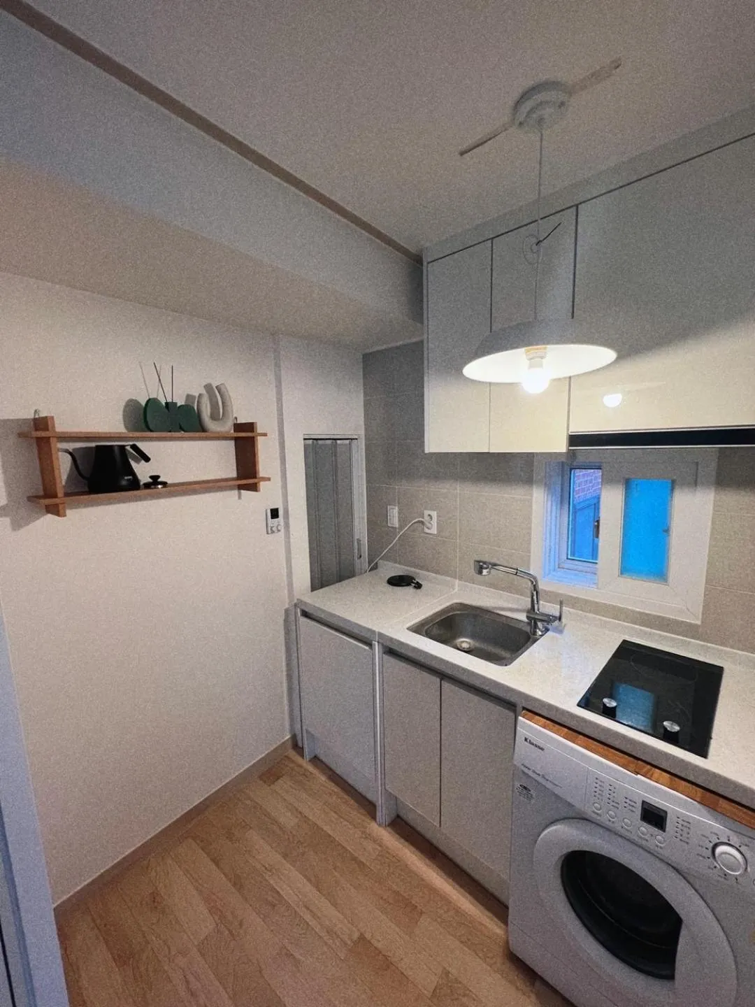 Kitchen or kitchenette in Jnineguesthouse