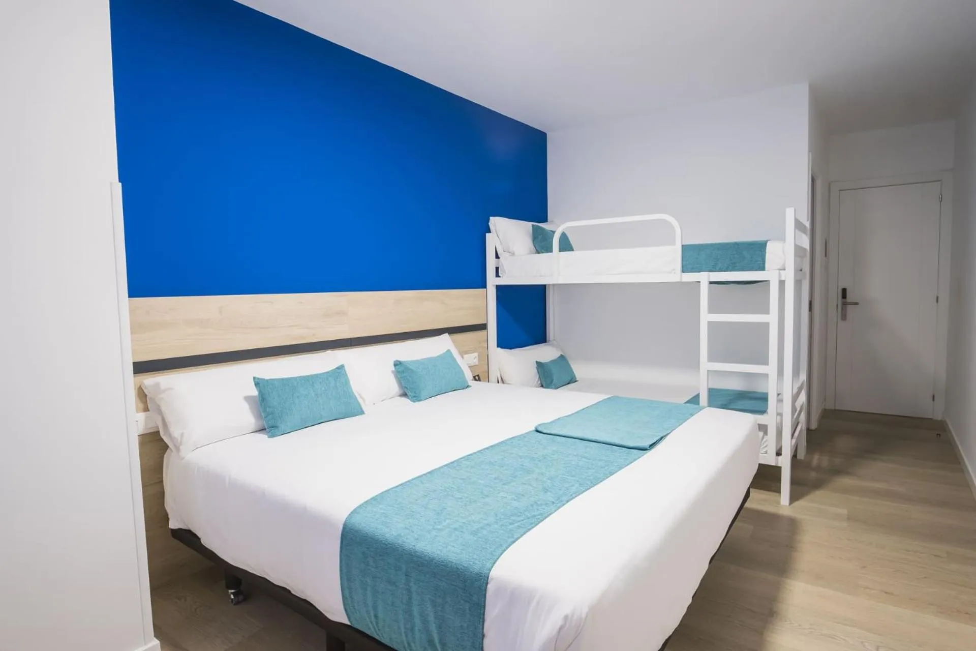 Bed in Hotel Alda Coruñamar