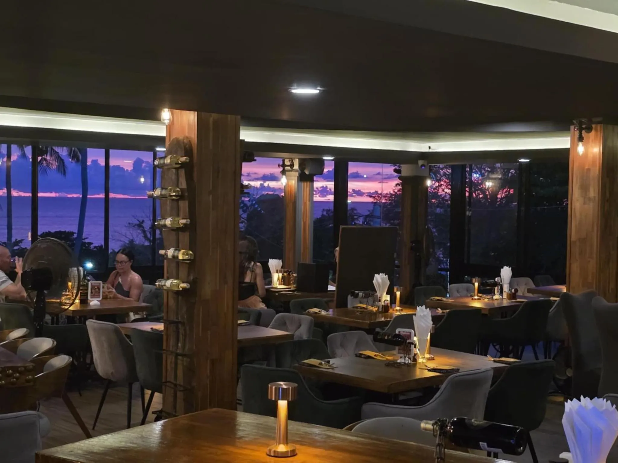 Kata Villa Merit Hill Bungalows