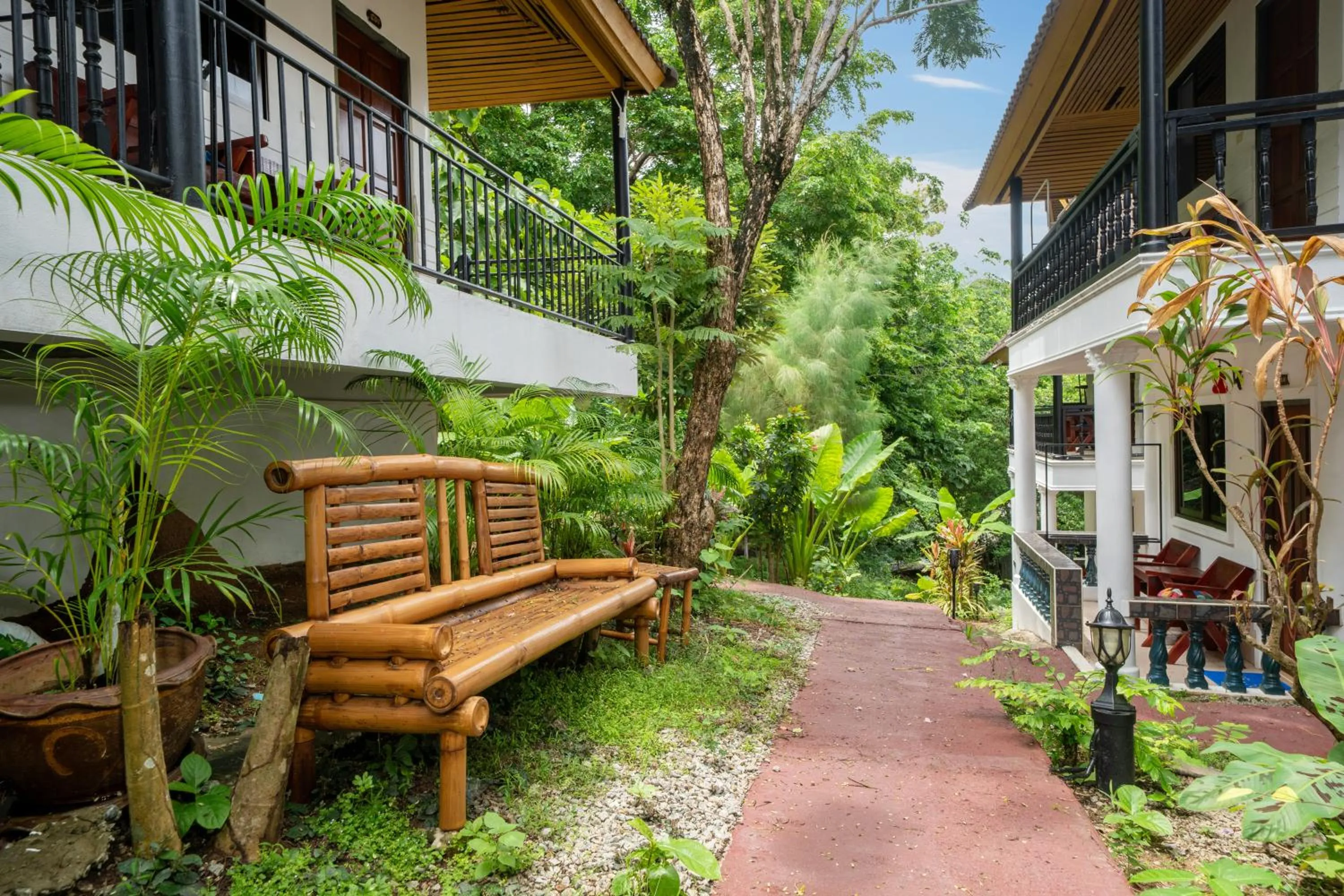 Property building in Oceanview Bungalows by EAT