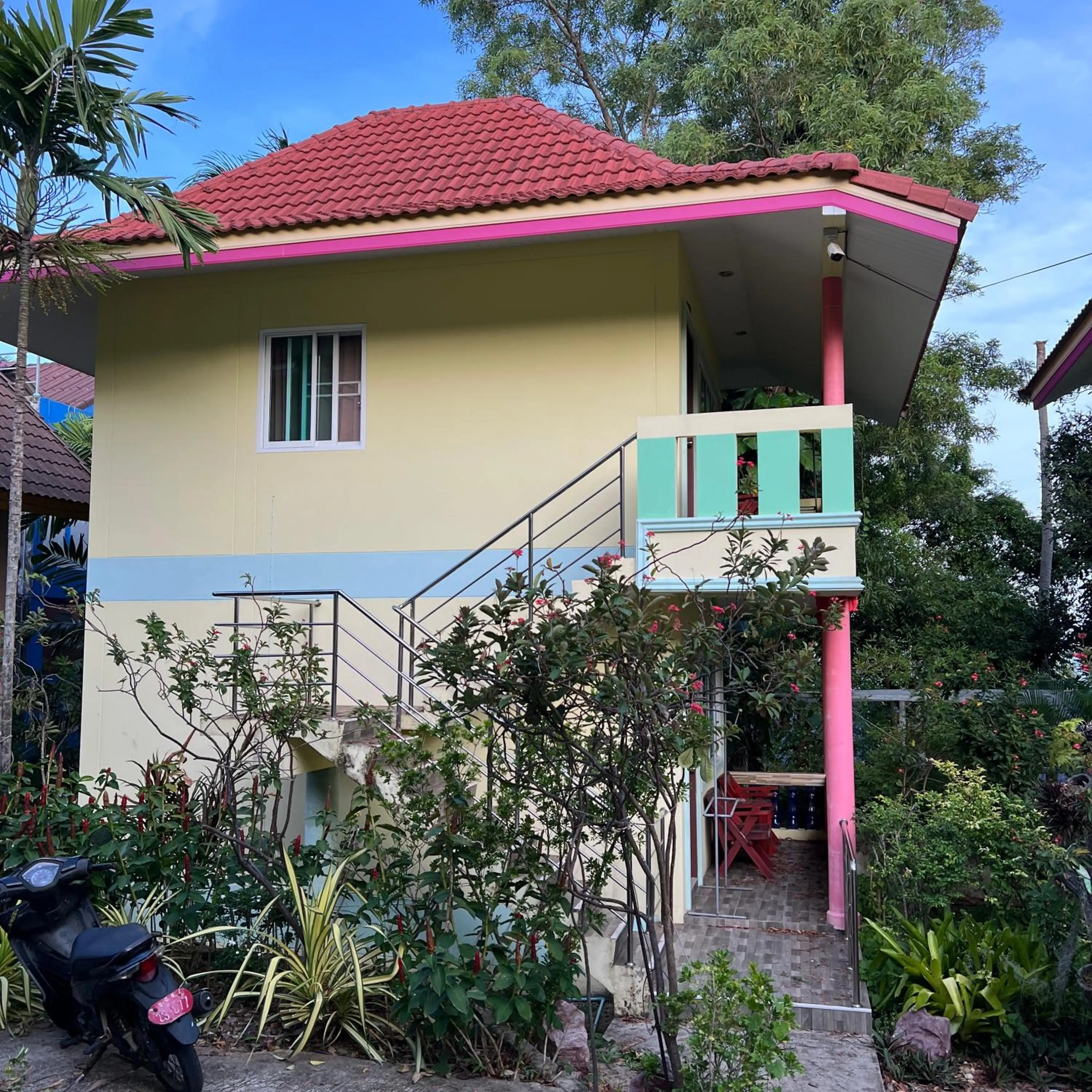 Balcony/Terrace in Kata Villa Merit Hill Bungalows