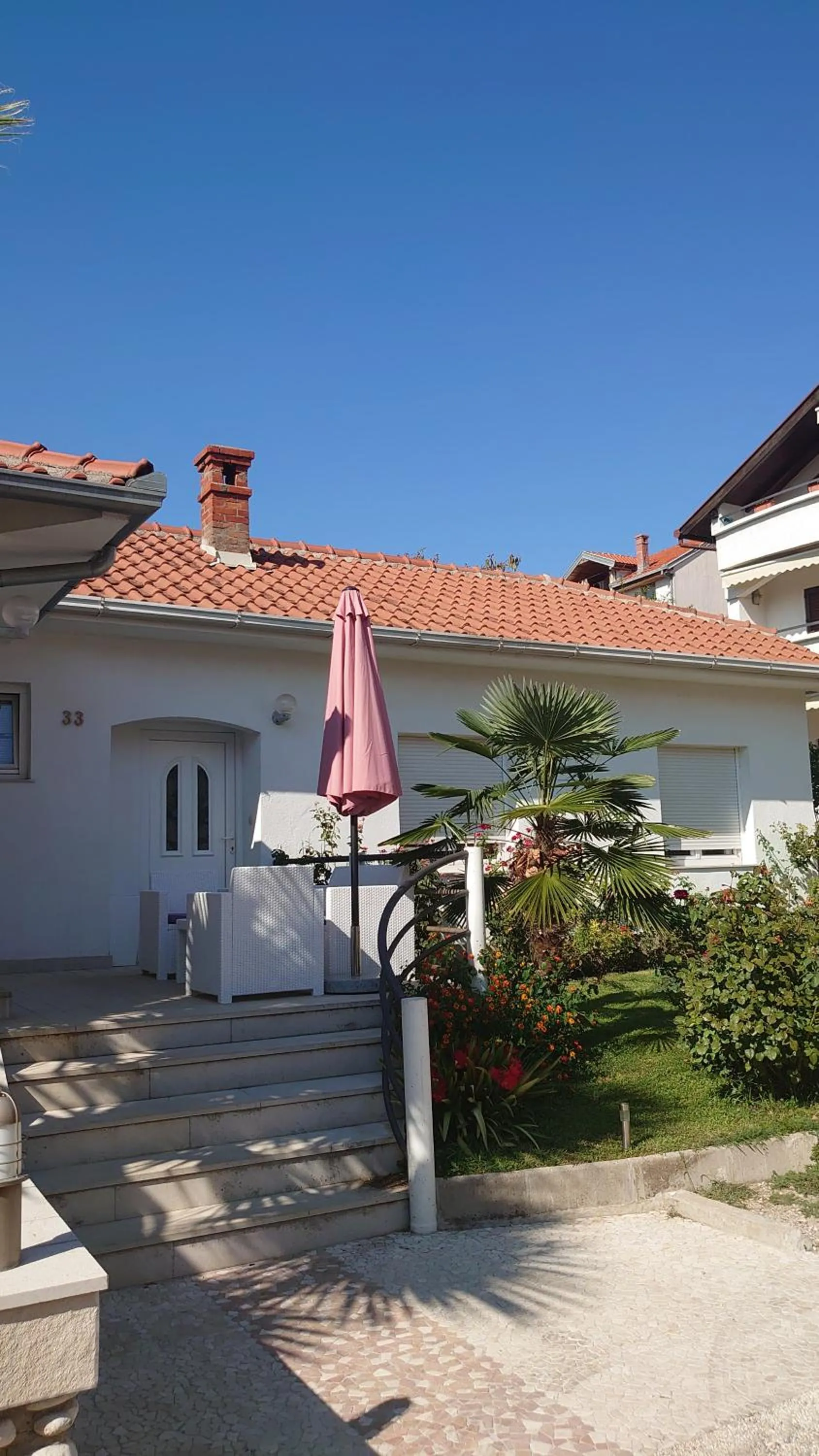 Property building in Apartments Tulipan - with free private parking garage