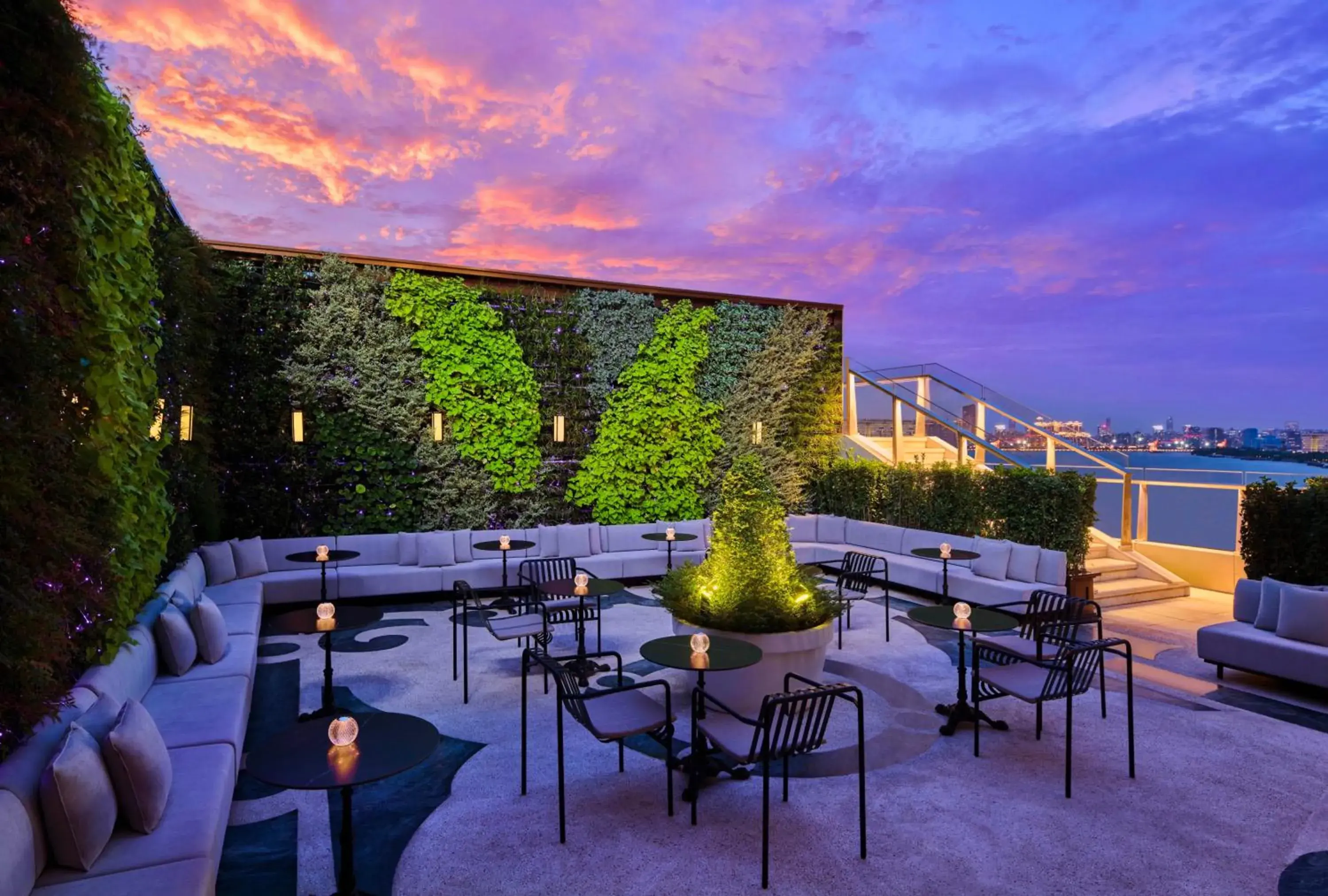 Kimpton Qiantan Shanghai by IHG Kimpton Qiantan Shanghai by IHG