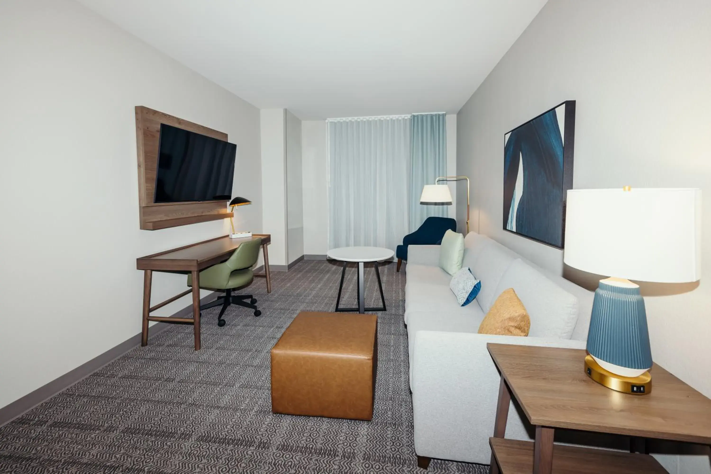 Living room in STAYBRIDGE SUITES Des Moines North - Ankeny by IHG Living room in STAYBRIDGE SUITES Des Moines North - Ankeny by IHG