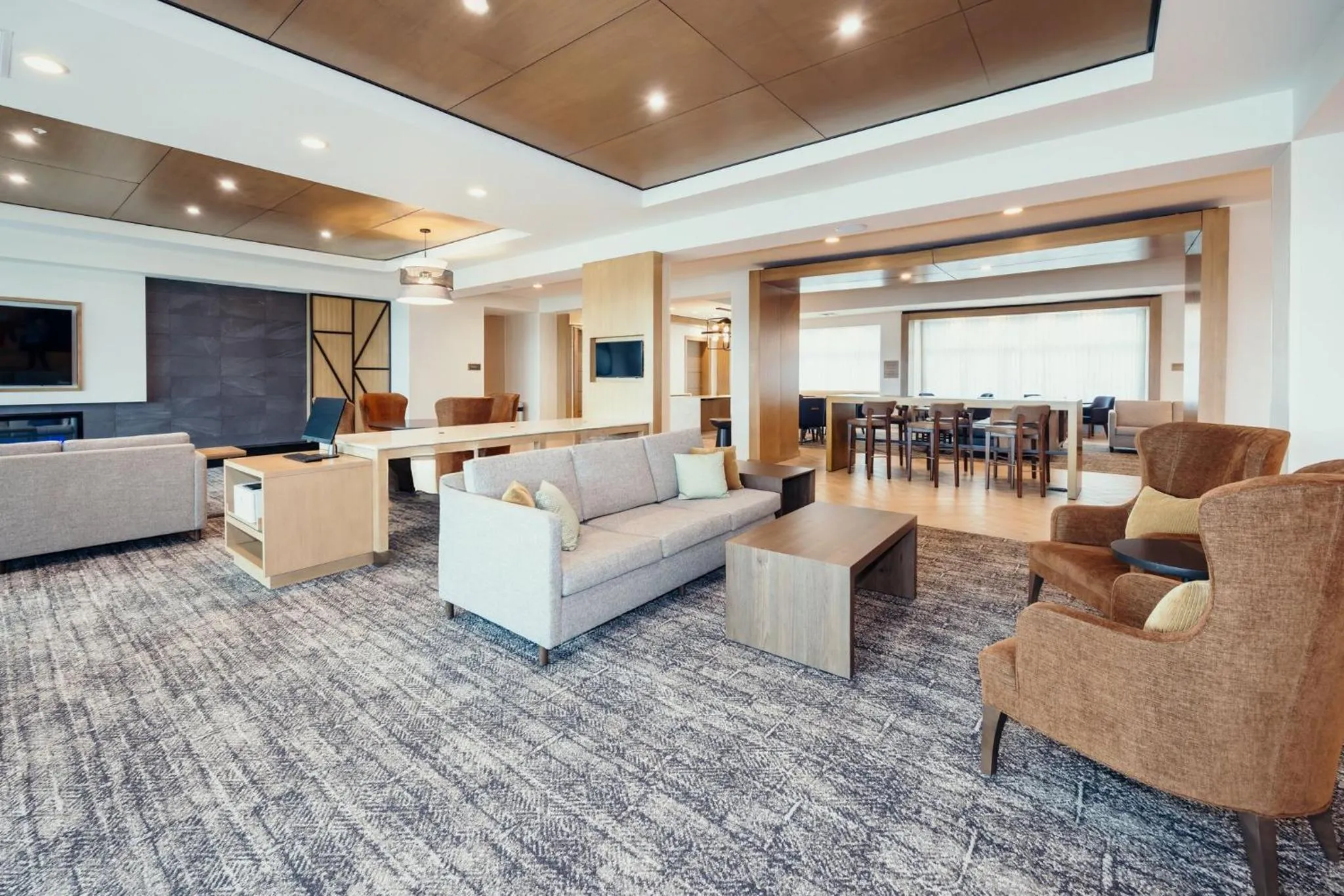 Property building in STAYBRIDGE SUITES Des Moines North - Ankeny by IHG