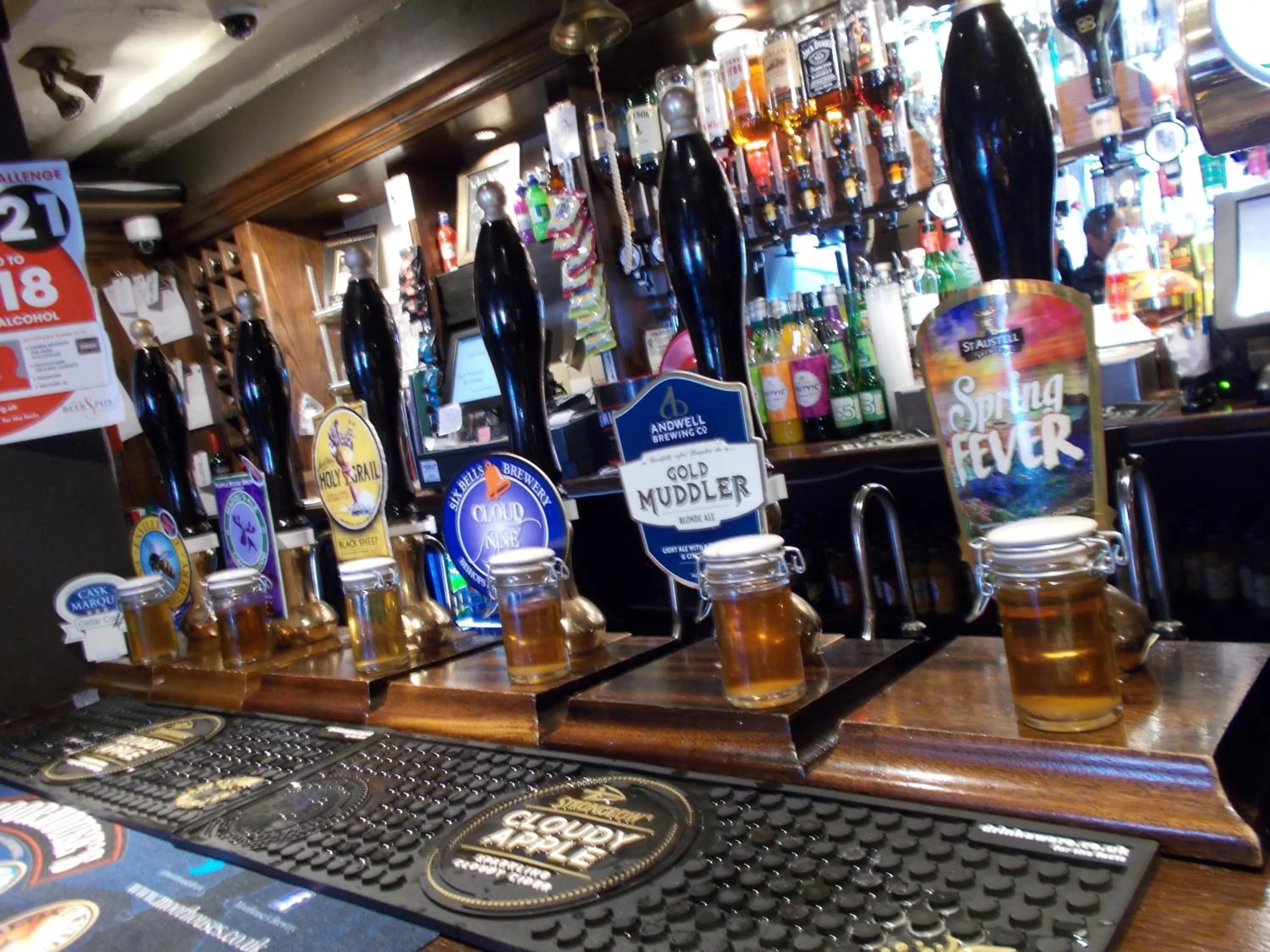 Lobby or reception in The White Lion Hotel