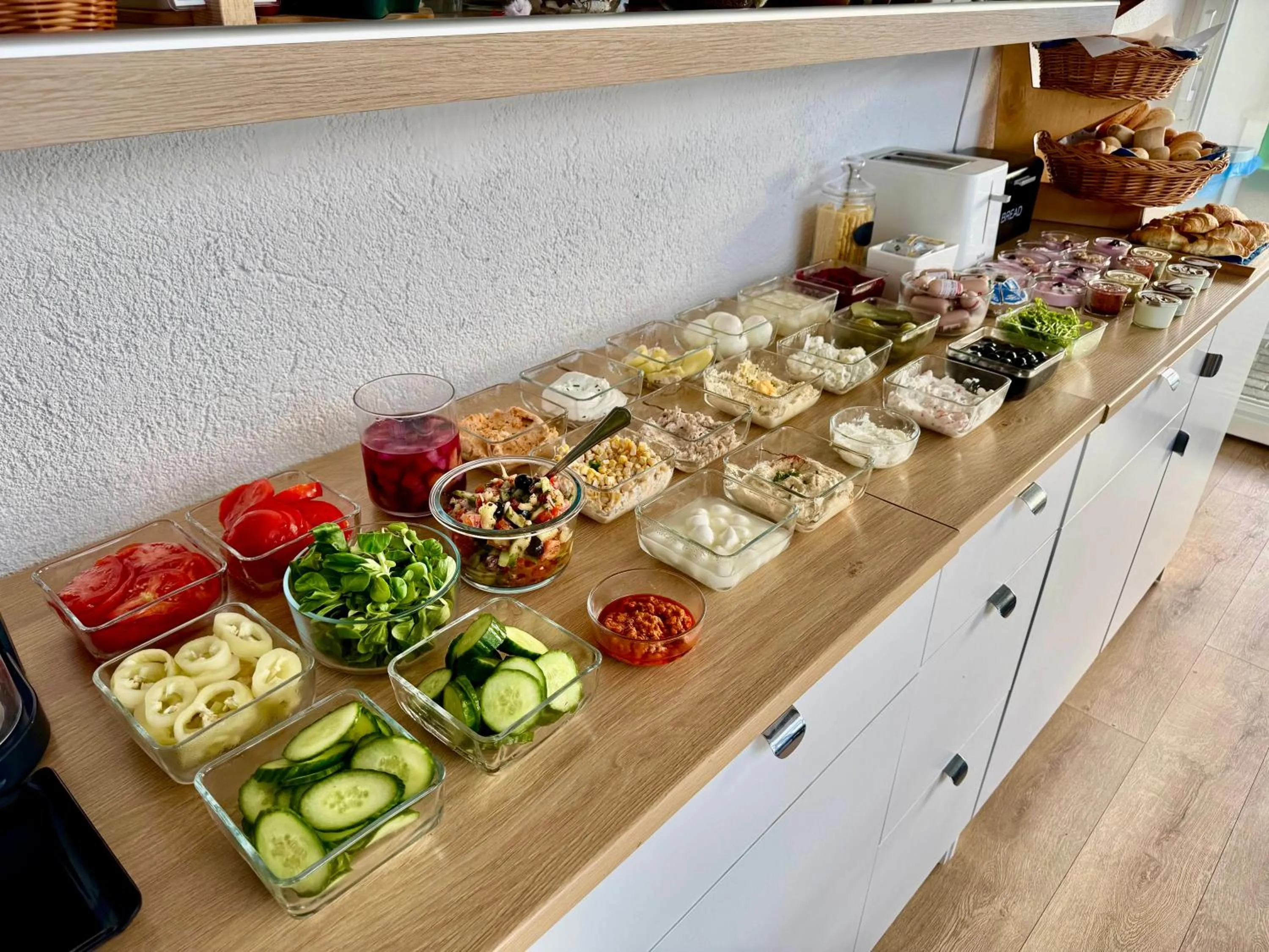 Food and drinks in Rooftop City Residence