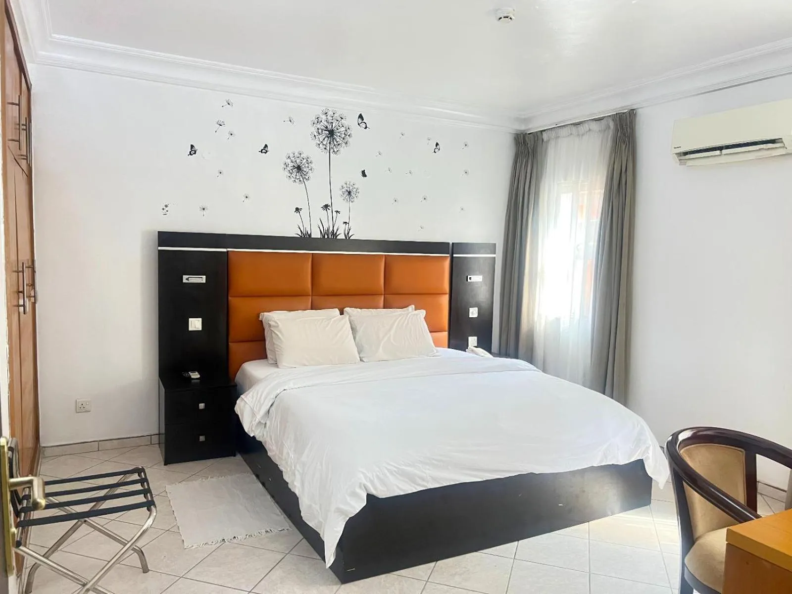 Cata Apartment Hotel And Spa