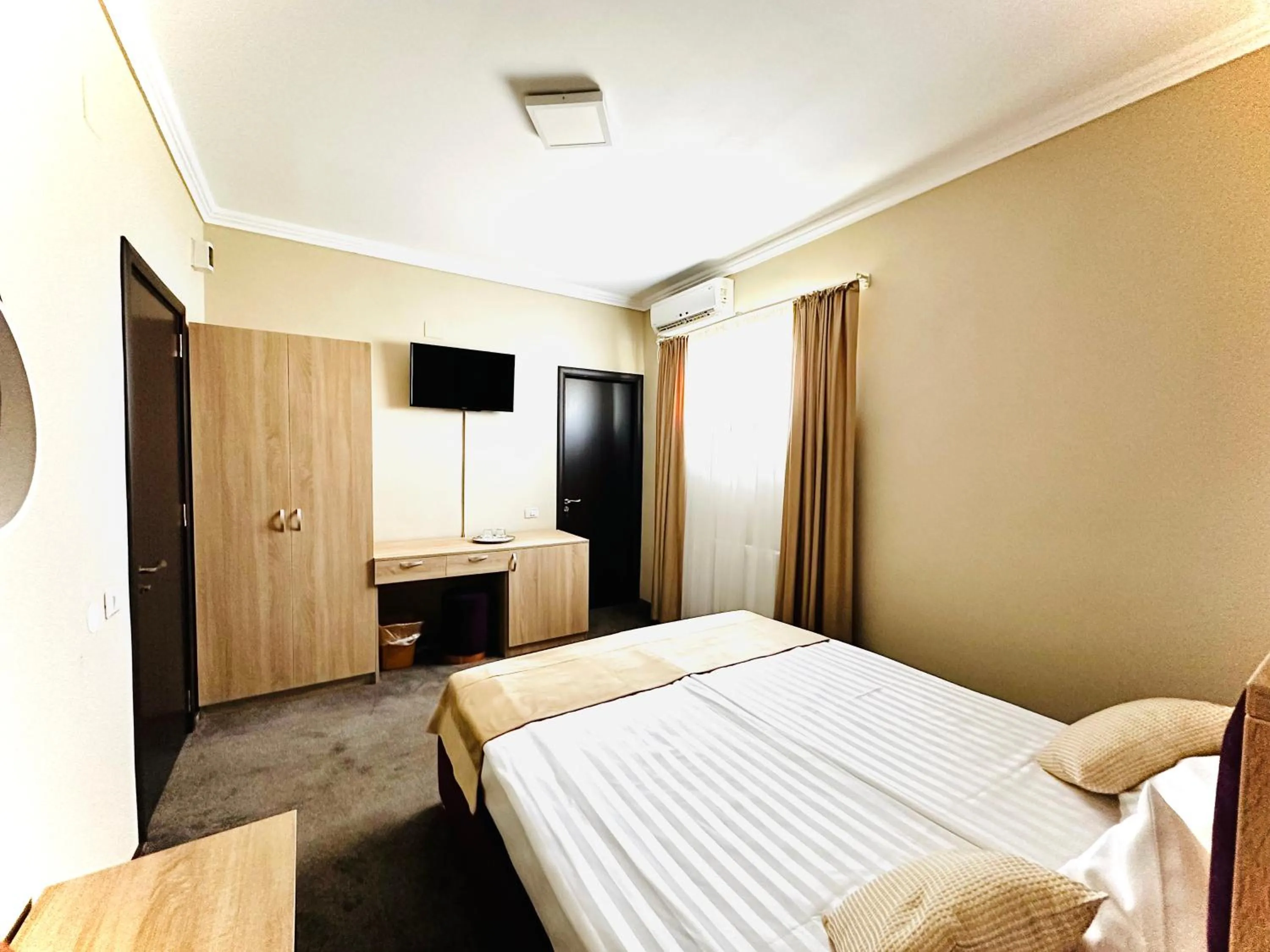 Bed in Cristal Select