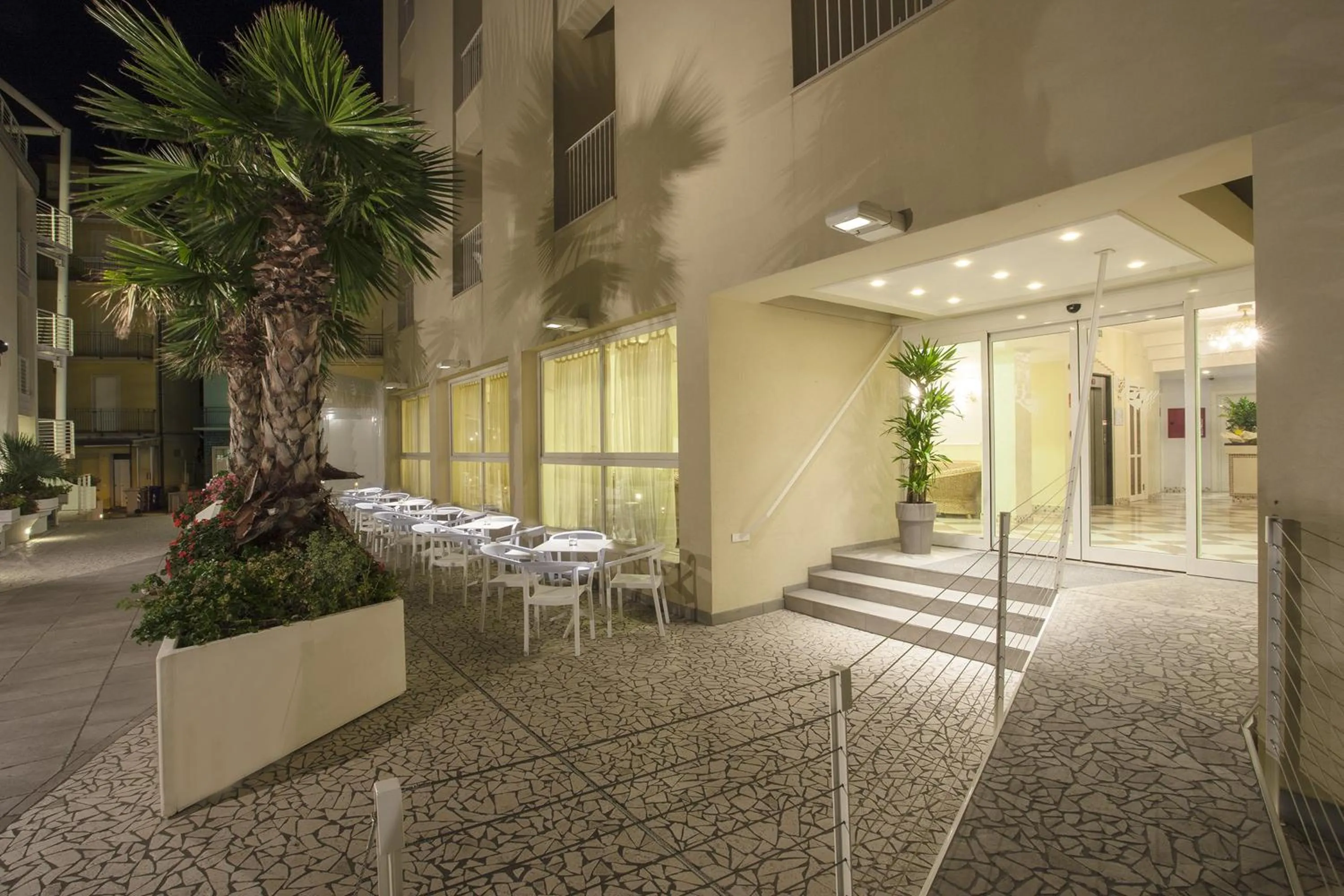 Property building in Hotel Continental & Residence