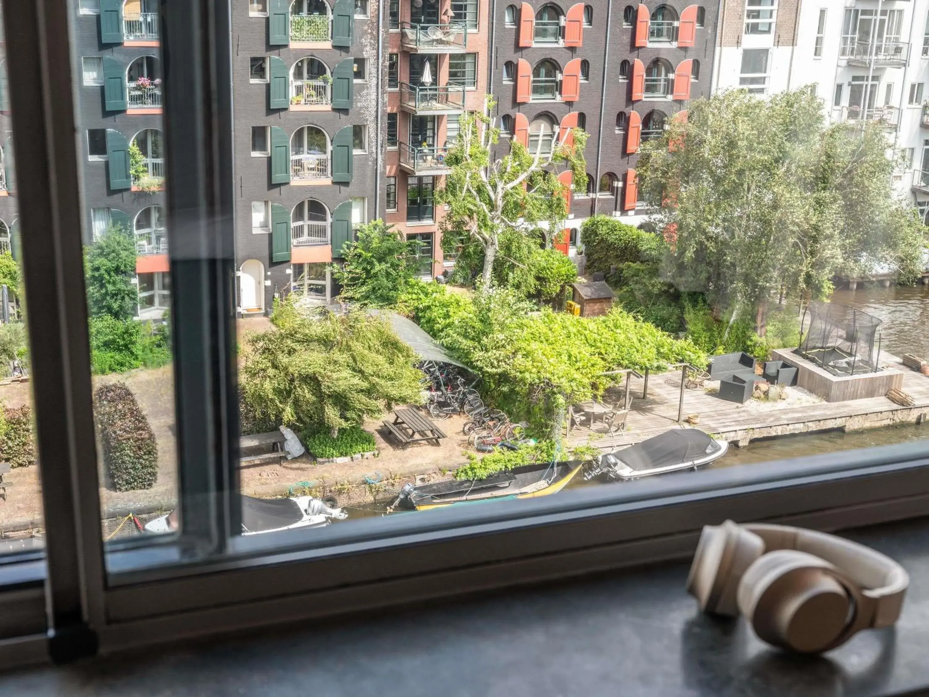 Bedroom in ibis Amsterdam Centre Stopera Bedroom in ibis Amsterdam Centre Stopera