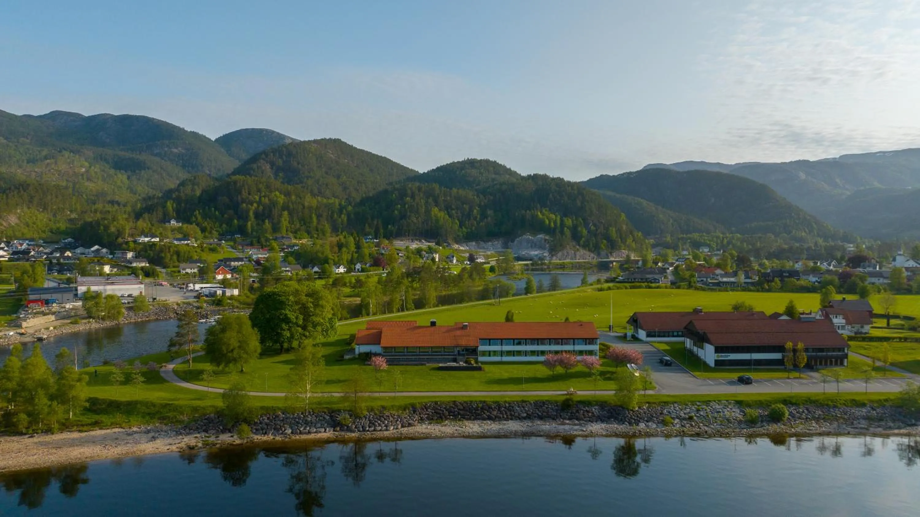 Mountain view in Sirdalsvatnet Hotel in Sirdal