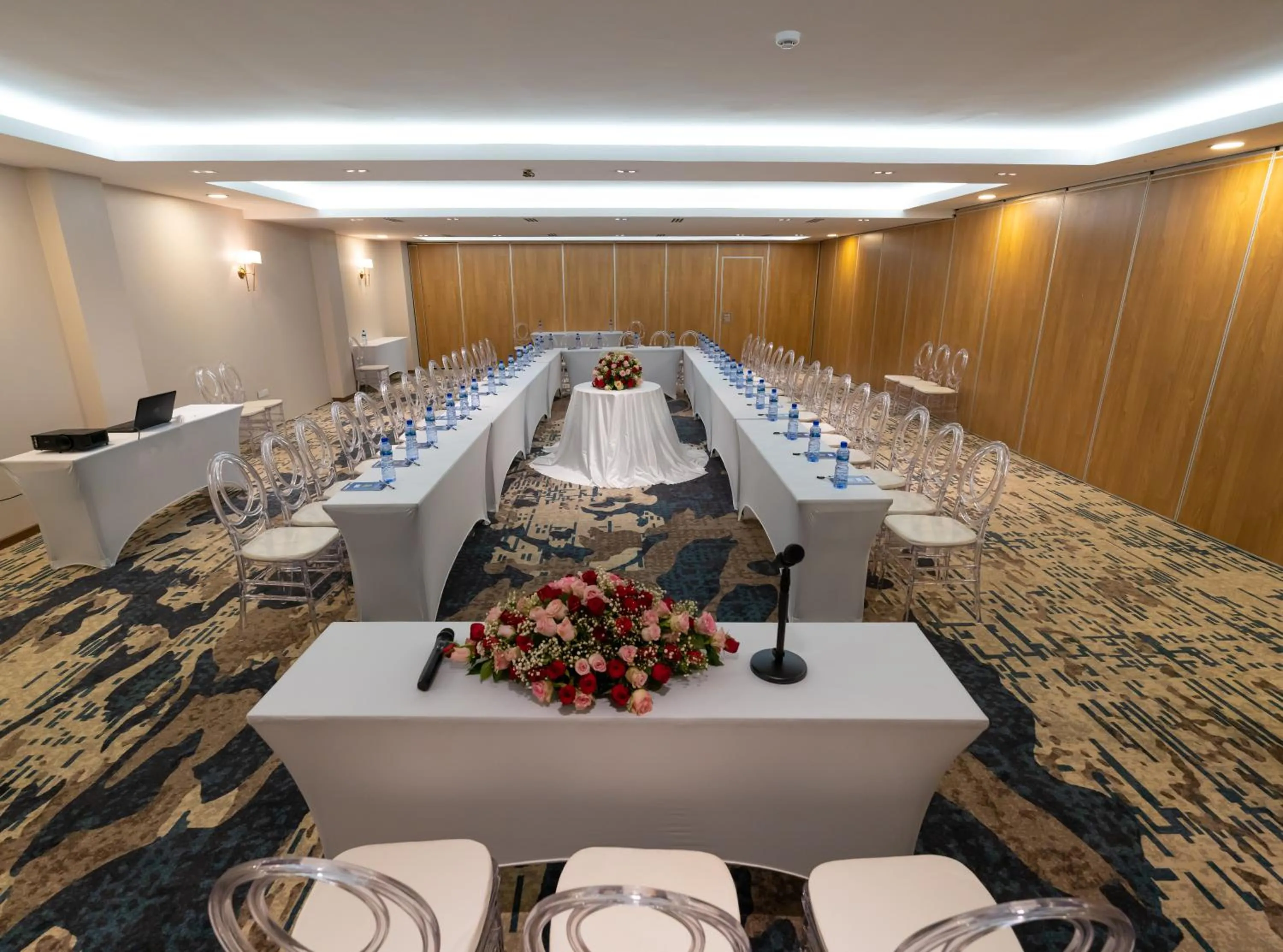 Banquet/Function facilities in Stay Easy Plus Hotel
