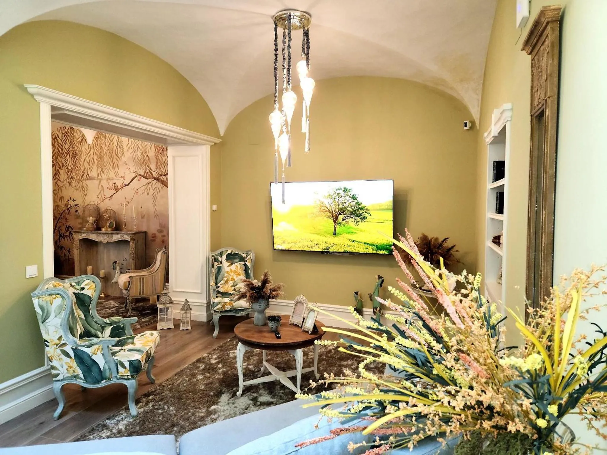 Communal lounge/ TV room in Hotel Boutique iulia 5 Estrellas