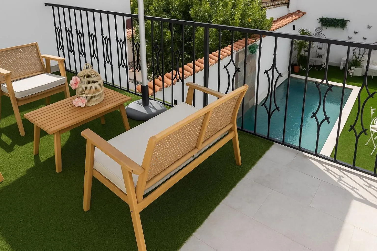 Pool view in Hotel Boutique iulia 5 Estrellas