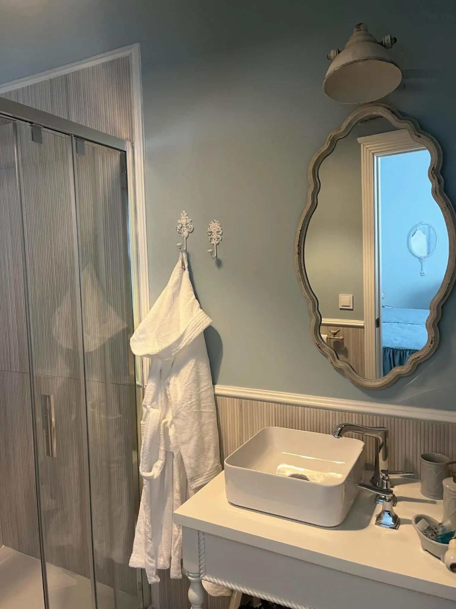 Shower in Hotel Boutique iulia 5 Estrellas