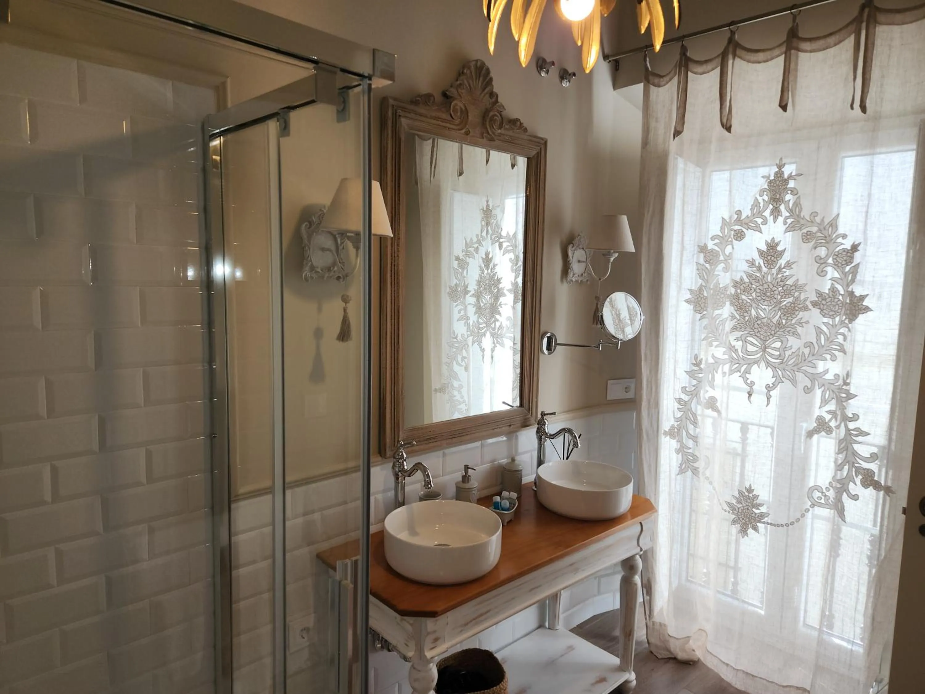 Bathroom in Hotel Boutique iulia 5 Estrellas