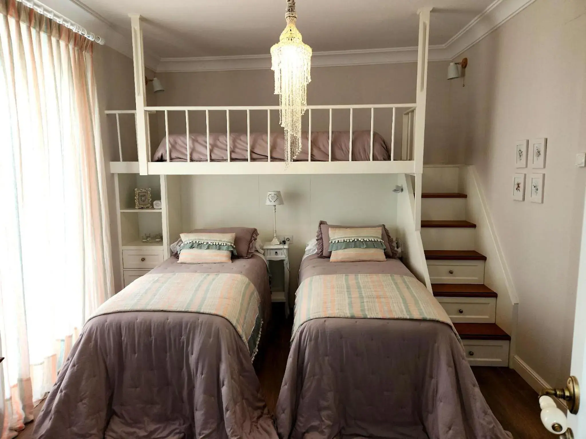 Triple Room with Balcony - single occupancy in Hotel Boutique iulia 5 Estrellas Triple Room with Balcony - single occupancy in Hotel Boutique iulia 5 Estrellas