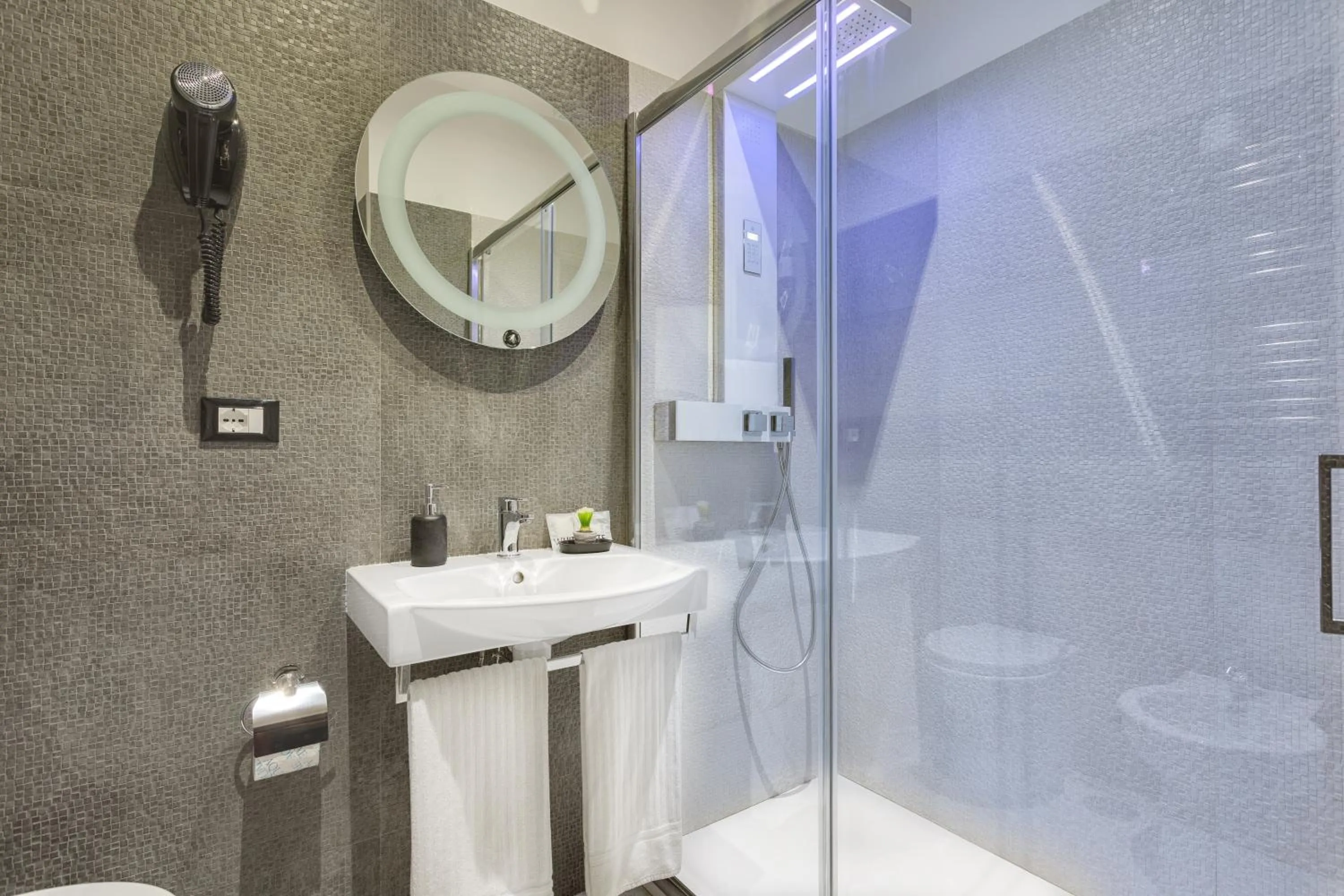 Bathroom in Excellence Suite