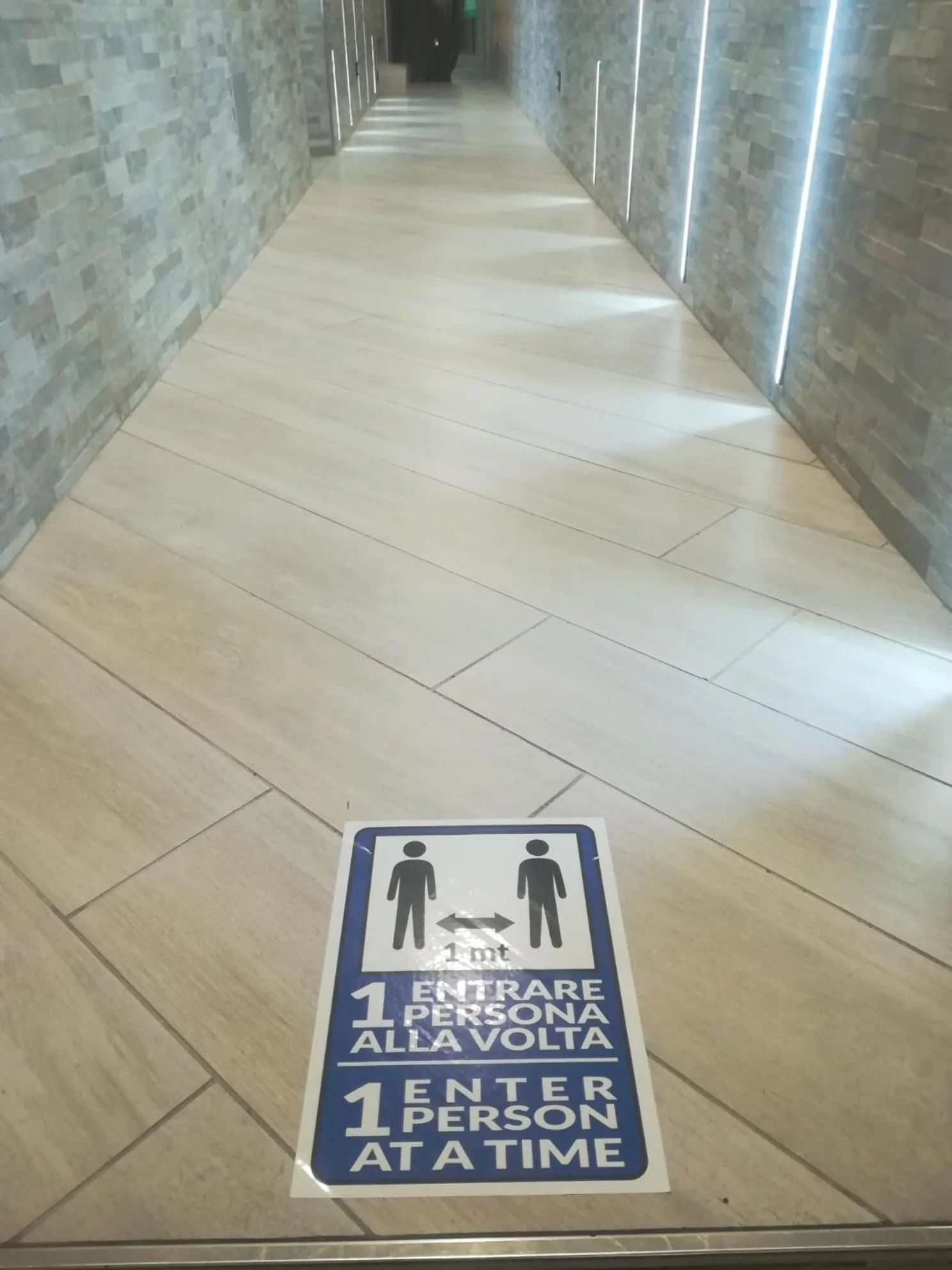 Area and facilities in Excellence Suite