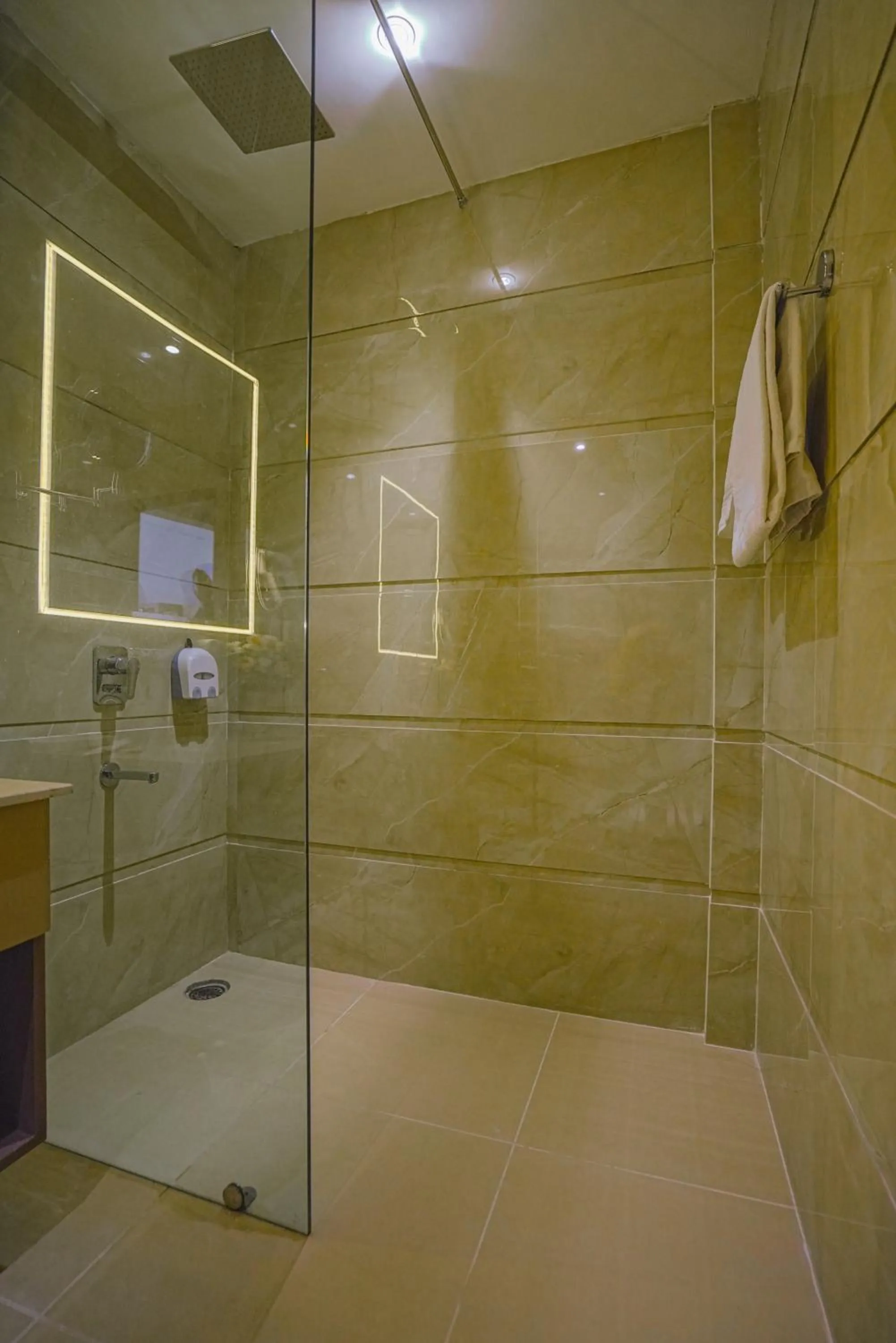 Bathroom in Hotel Escala By Levelup