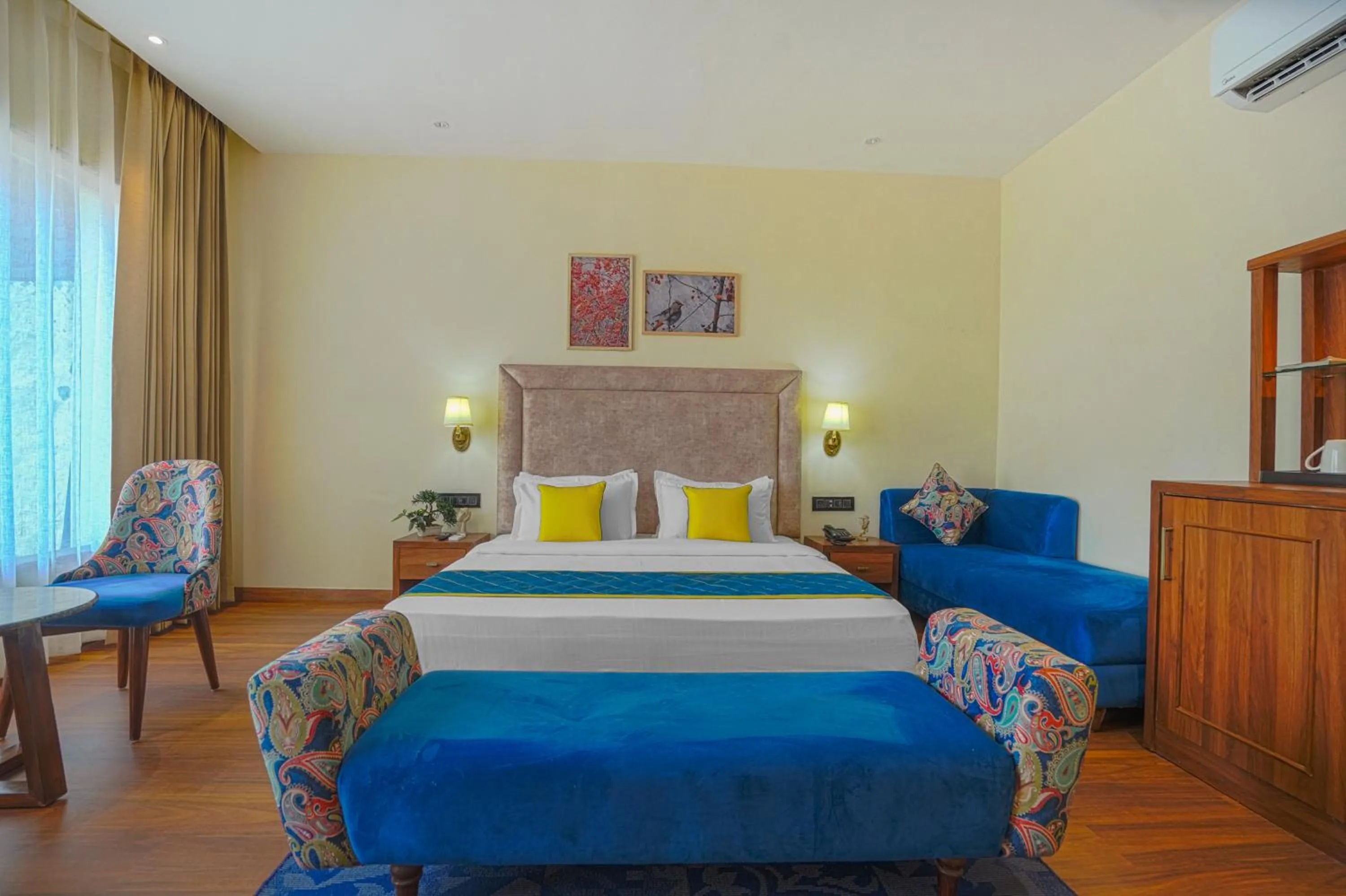 Photo of the whole room, Bed in Hotel Escala By Levelup