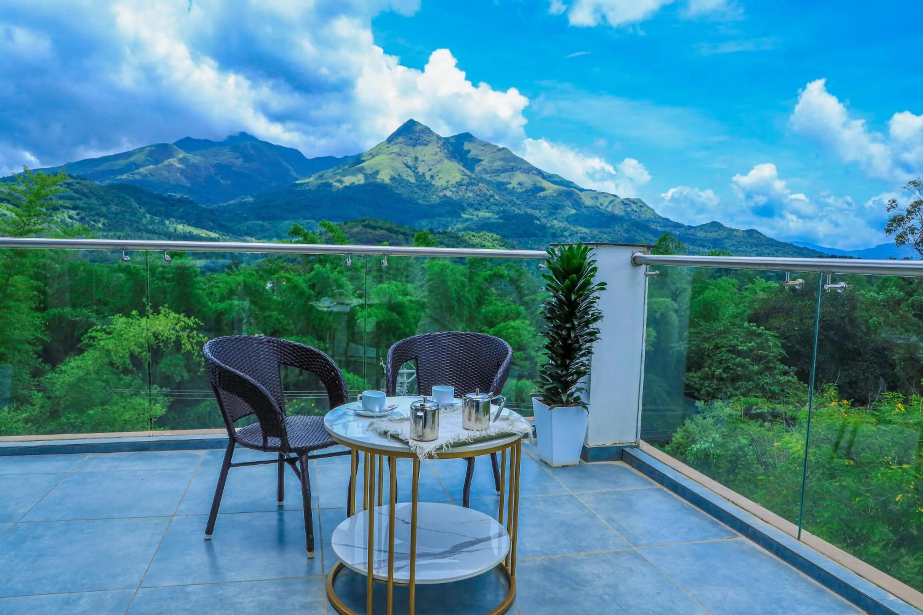 Day in Hotel Sky Sierra Wayanad