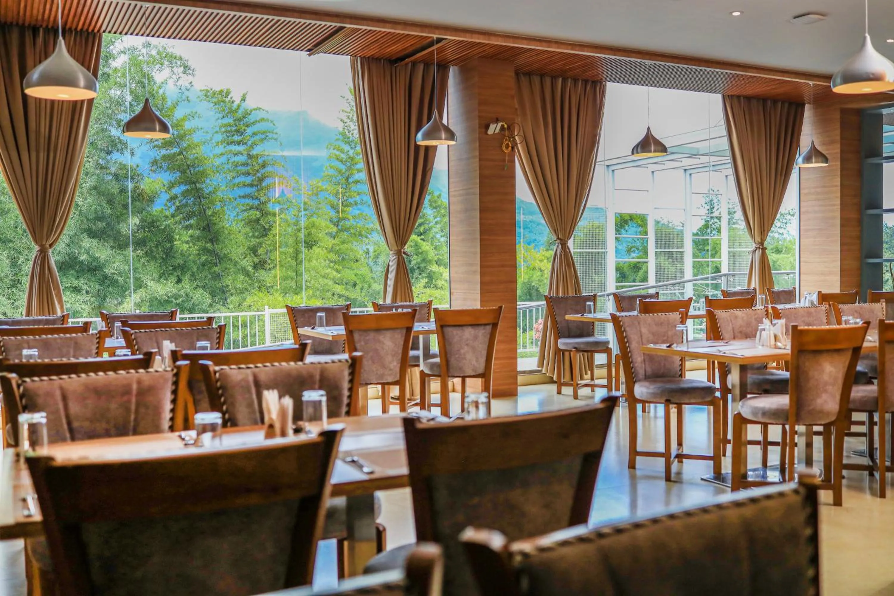 Restaurant/places to eat in Hotel Sky Sierra Wayanad