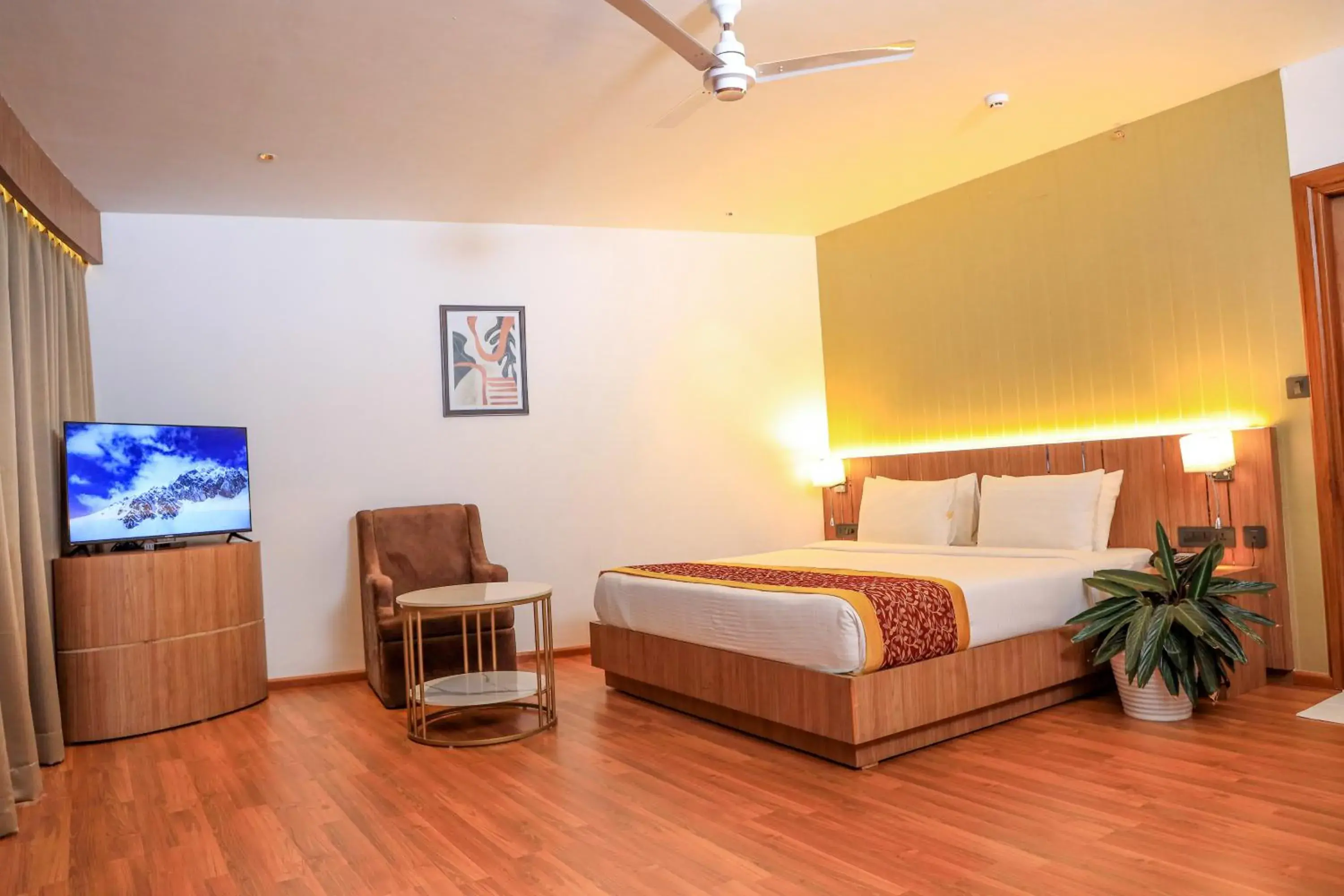 Communal lounge/ TV room, Bed in Hotel Sky Sierra Wayanad Communal lounge/ TV room, Bed in Hotel Sky Sierra Wayanad