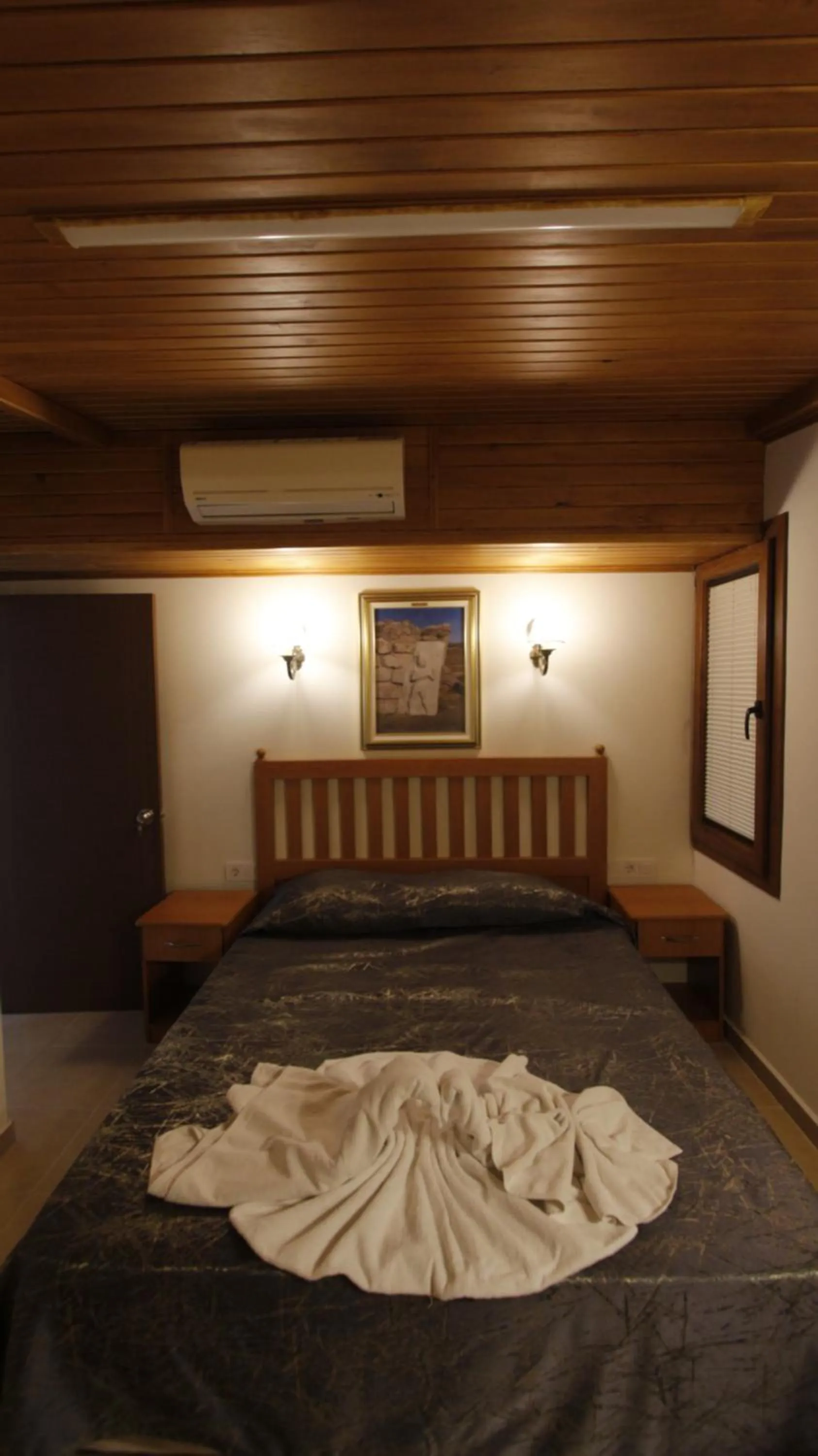 Bed in Hotel Ave Maria