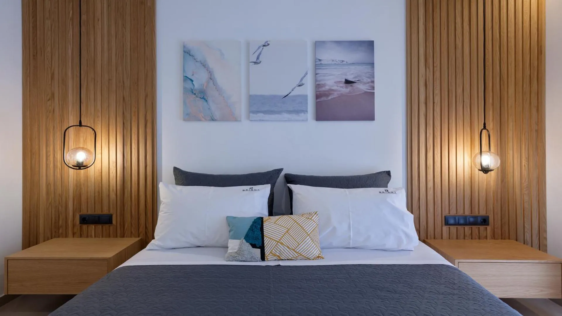 Bed in Brisot
