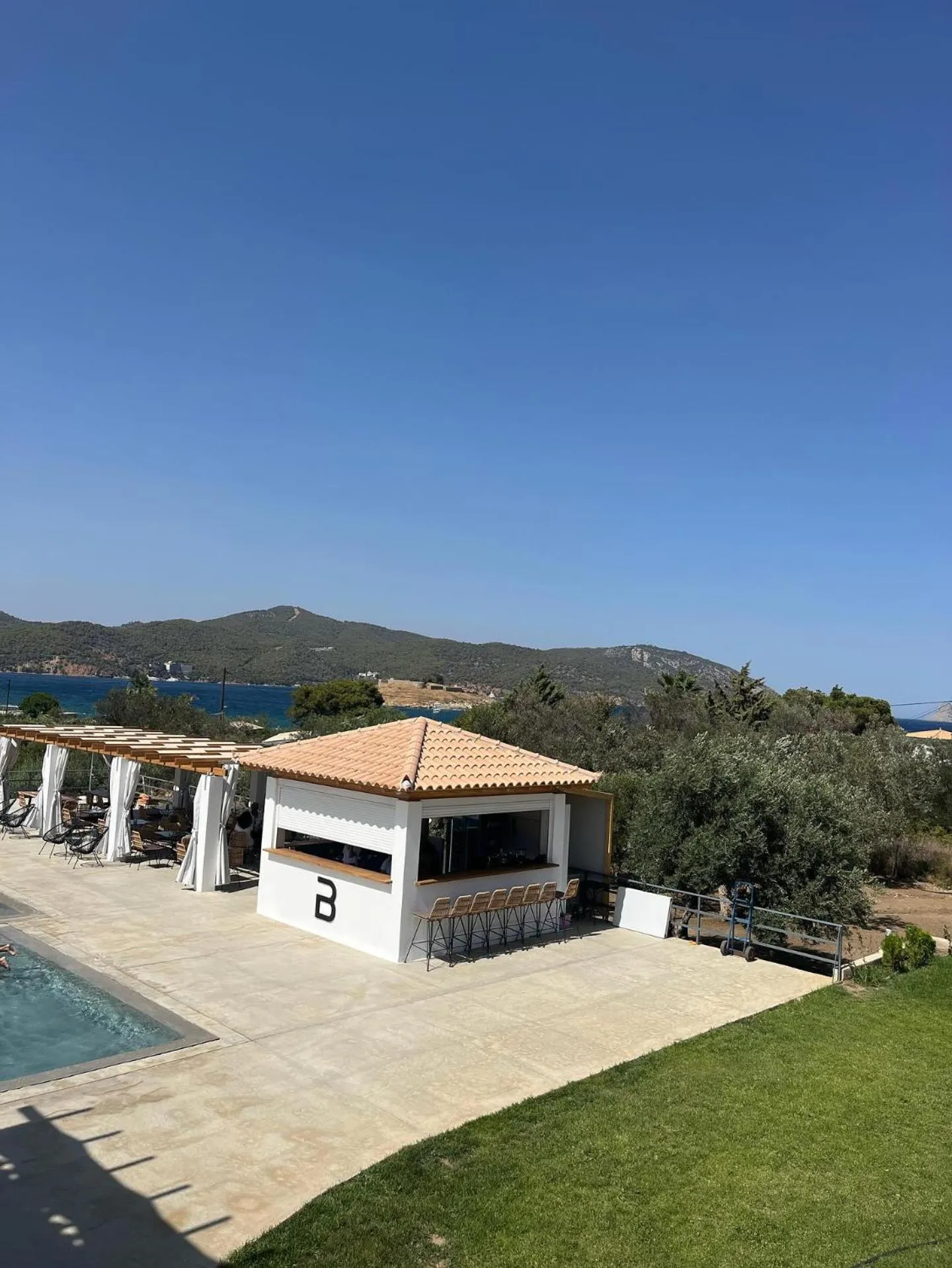 Swimming pool in Brisot