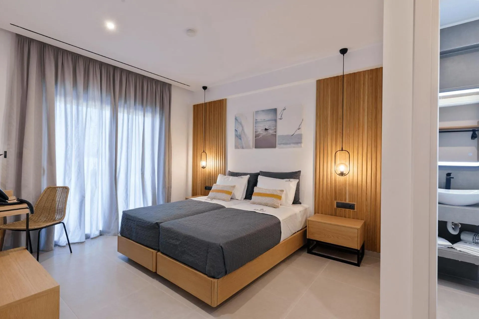 Bed in Brisot