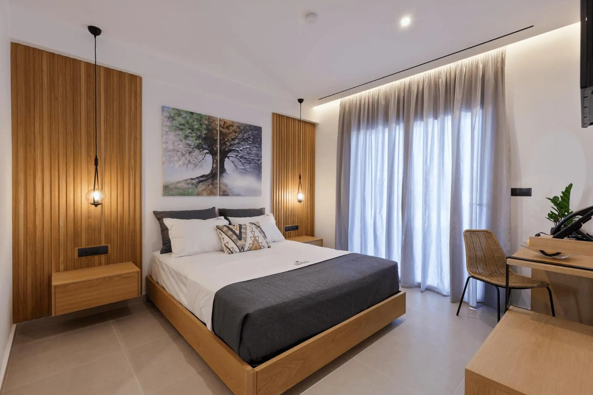 Bed in Brisot