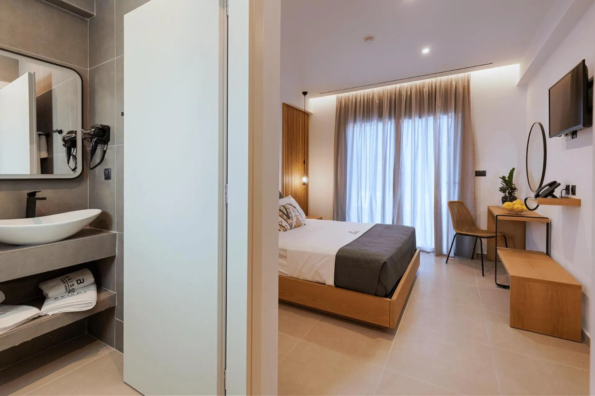 Bed in Brisot